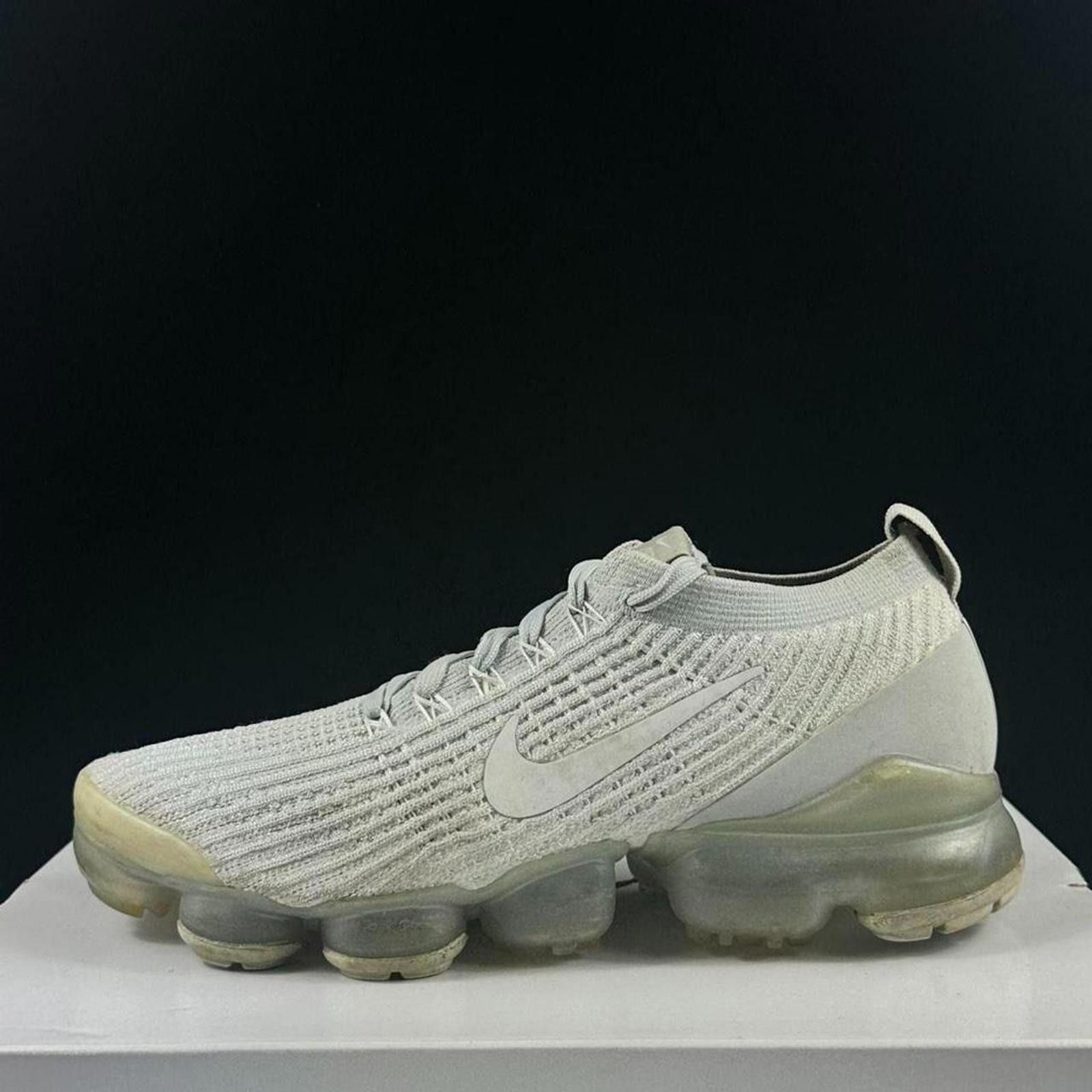 Nike NIKE Vapourmax "White Gradient" — US 7 / UK 6/ EU 40 / 25 CM Size US 8 / IT 38 - 1 Thumbnail