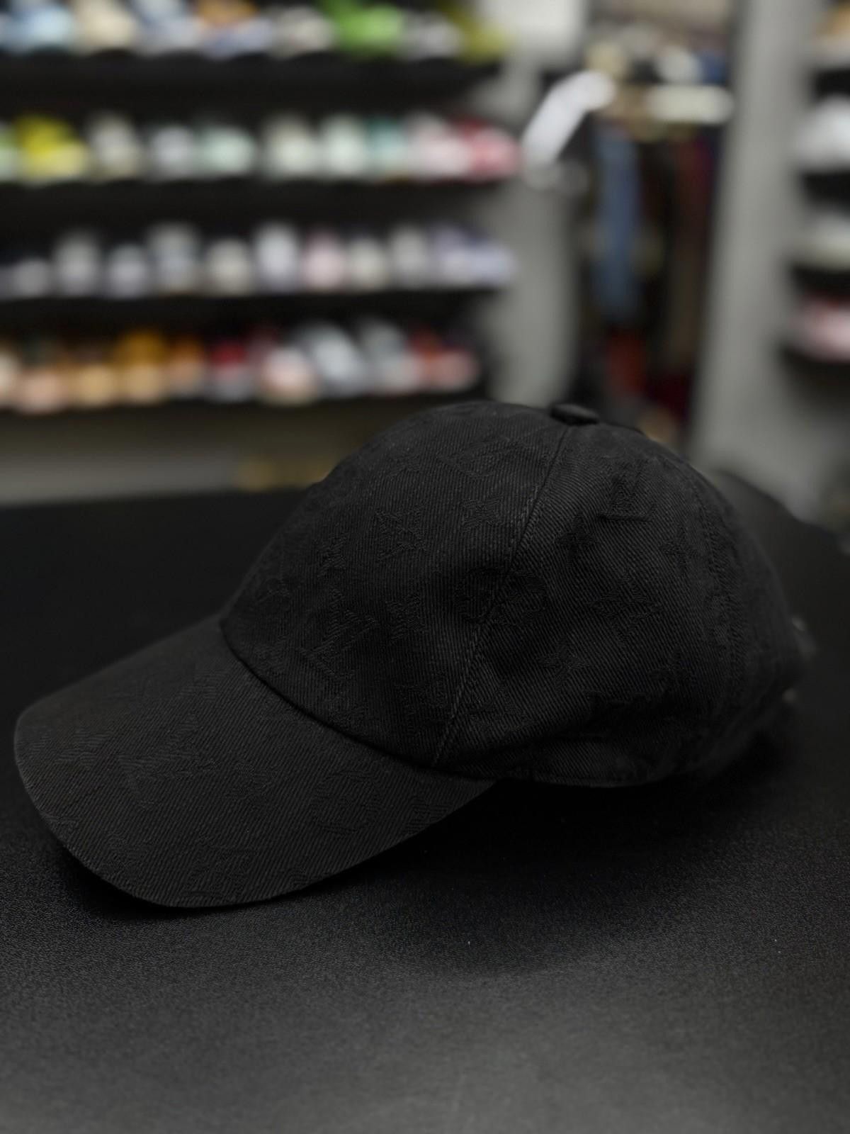 Louis Vuitton LOUIS VUITTON Monogram Essential Baseball Cap Canvas Size 58 Size ONE SIZE - 6 Thumbnail
