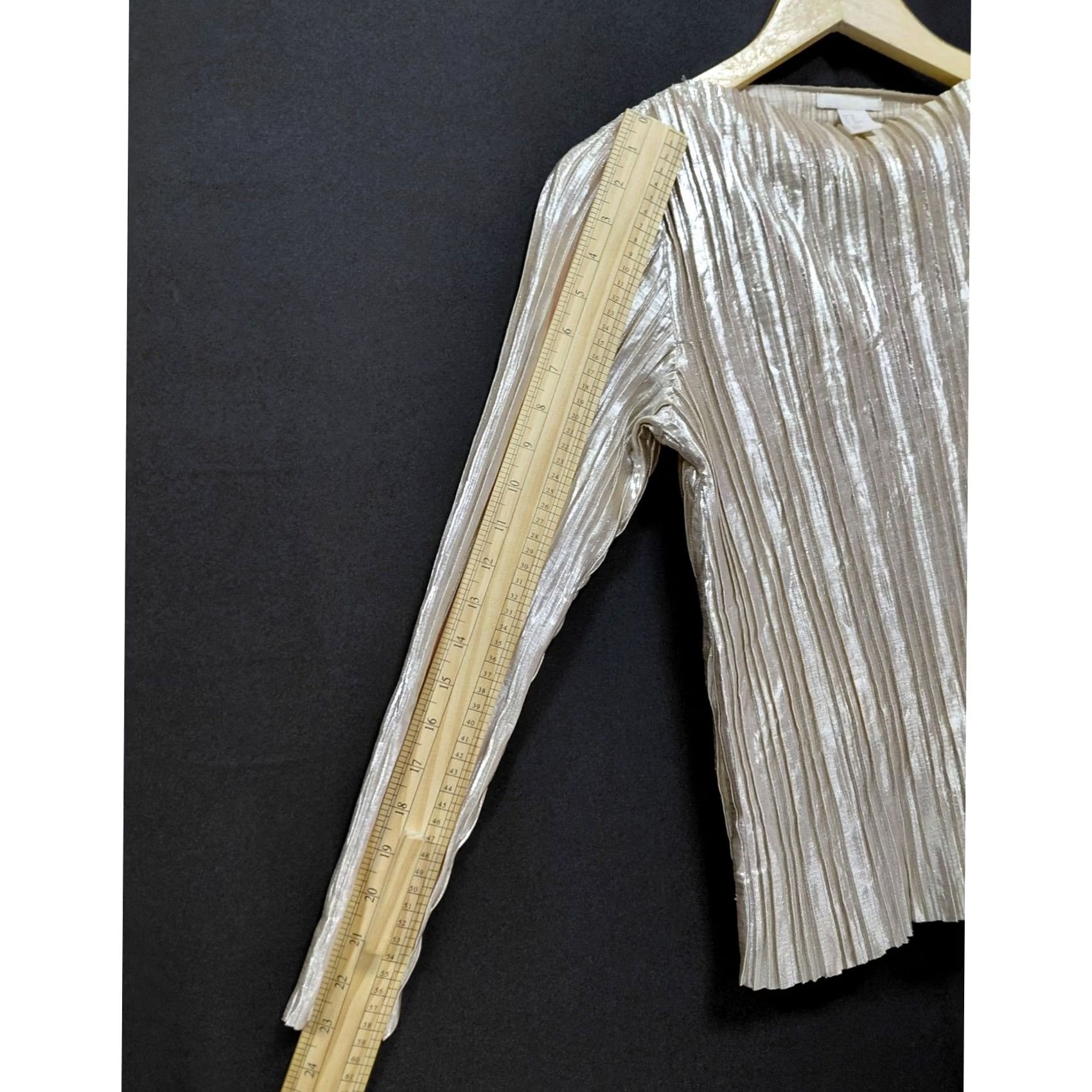 H&M H&M Metallic Long Sleeve Top Silver Solid Knit Women XS Crew Neck Pullover Blouse Size XS / US 0-2 / IT 36-38 - 6 Thumbnail