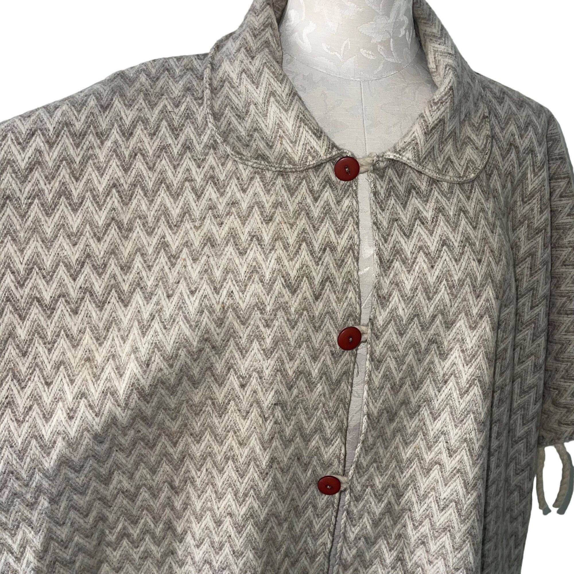 Vintage Artilana Vintage Womens Poncho One Size Tan Size ONE SIZE - 4 Thumbnail