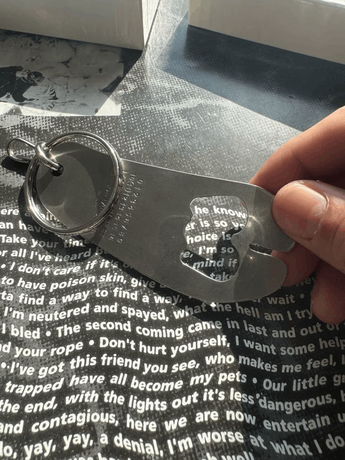 Maison Margiela Maison Margiela Bottle Opener Key Chain Size ONE SIZE - 3 Thumbnail