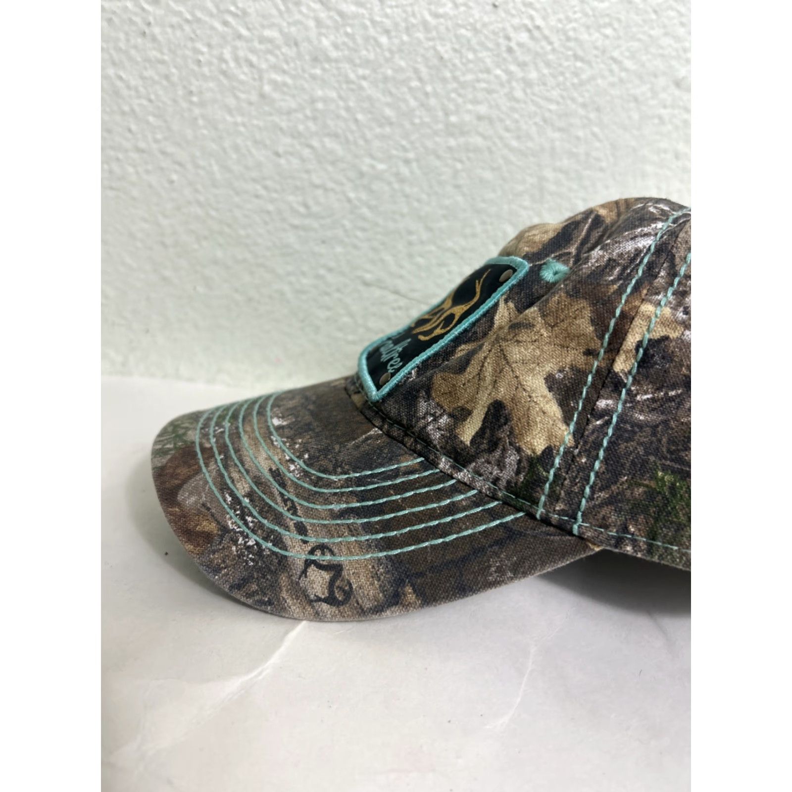 Realtree VINTAGE Size US 4 / IT 34 - 7 Thumbnail