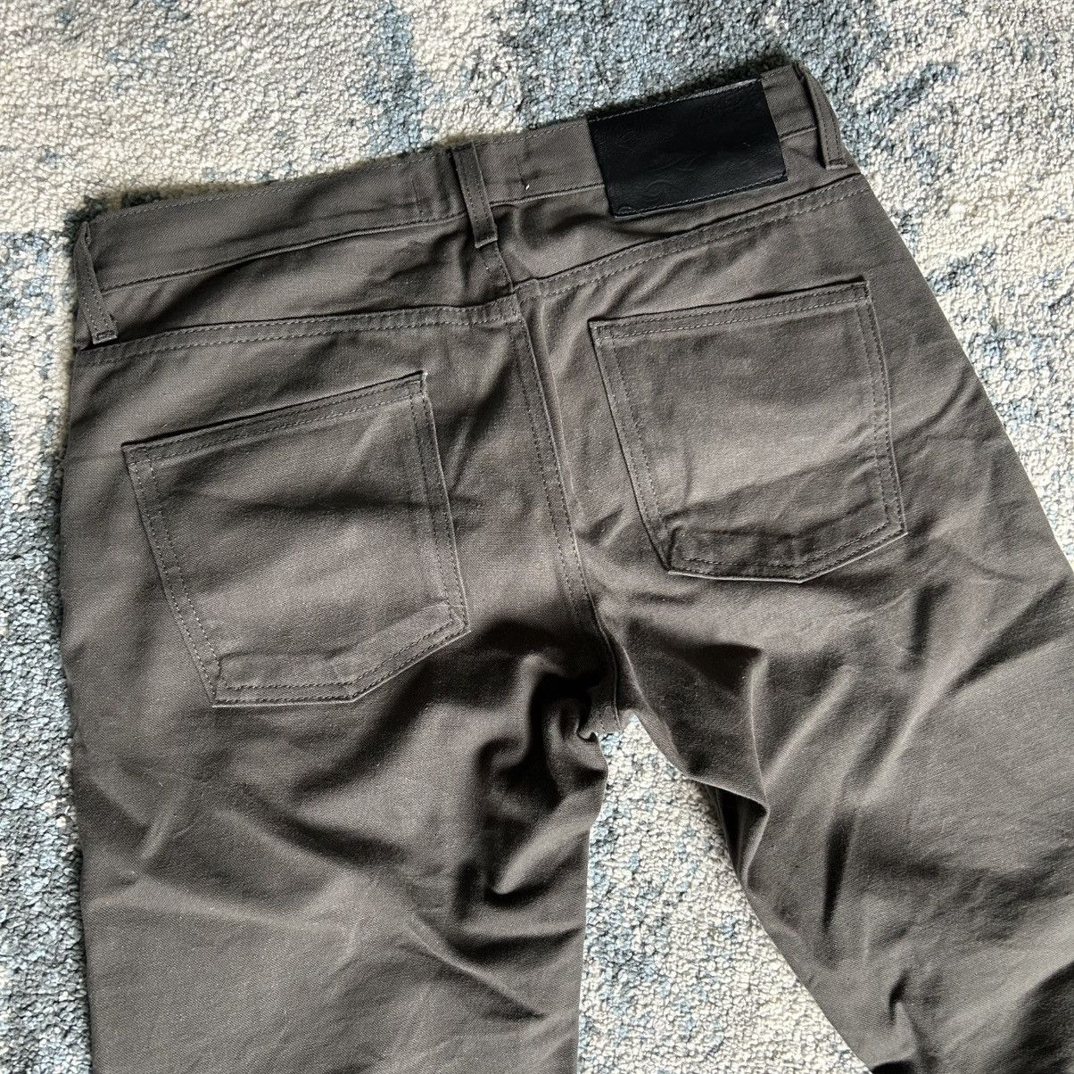 Naked & Famous AUTUMN 2020 Made in Canada BLACK STEEL DUCK CANVAS SELVEDGE Size US 33 - 4 Thumbnail