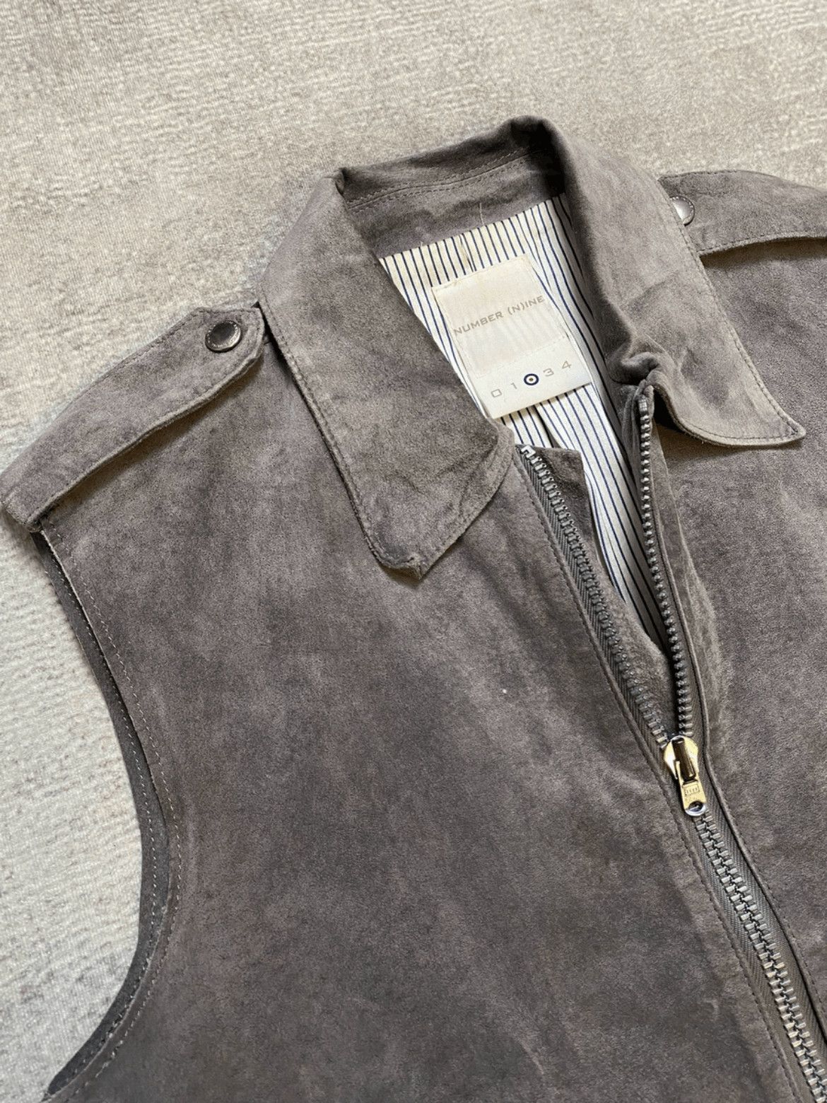 Number (N)ine Sz 2 Number Nine Suede Inside Silk Vest-2505 Size US M / EU 48-50 / 2 - 2 Thumbnail