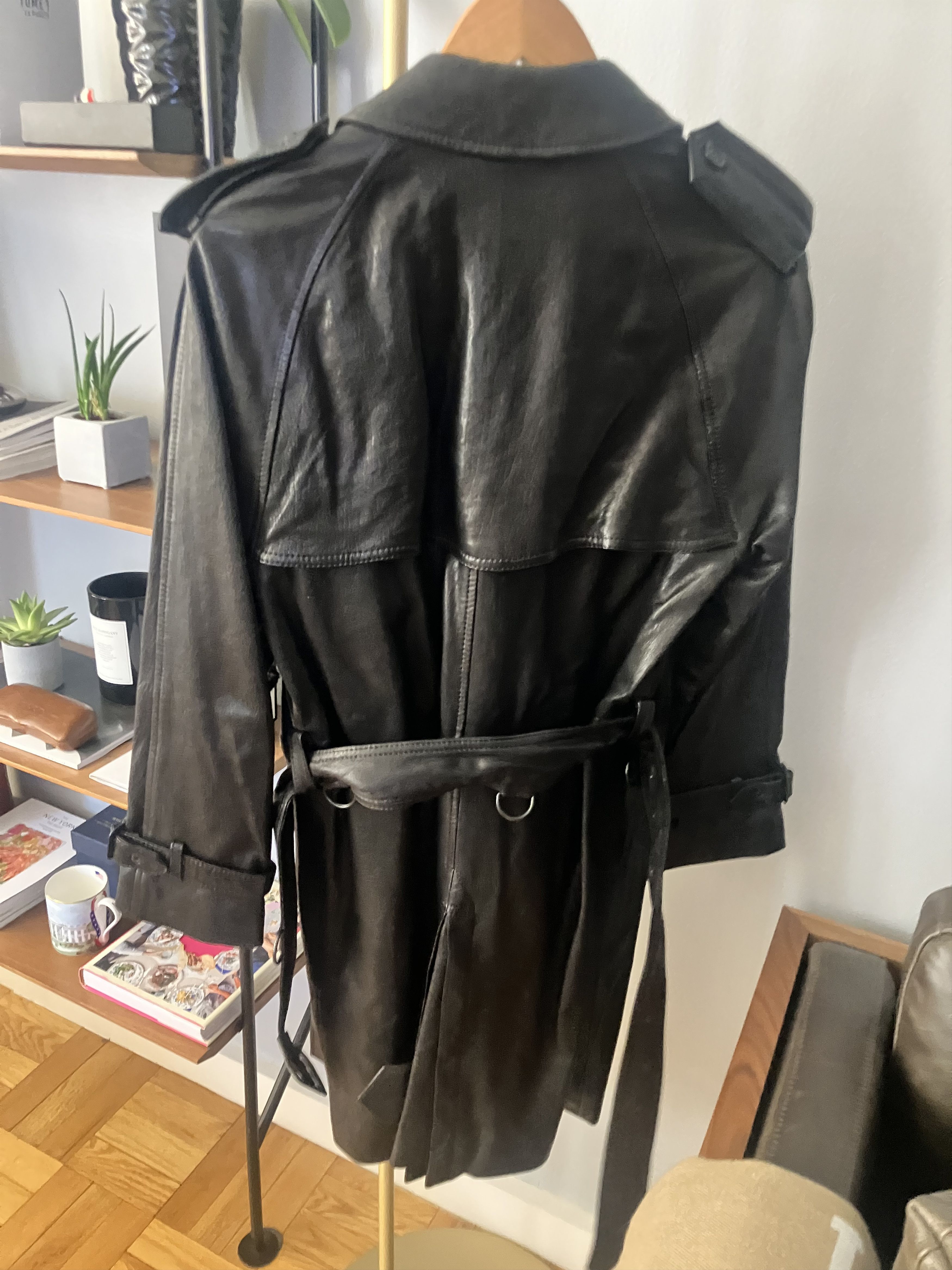 Burberry Burberry Leather Teench Coat Mid Length Size US M / EU 48-50 / 2 - 2 Thumbnail