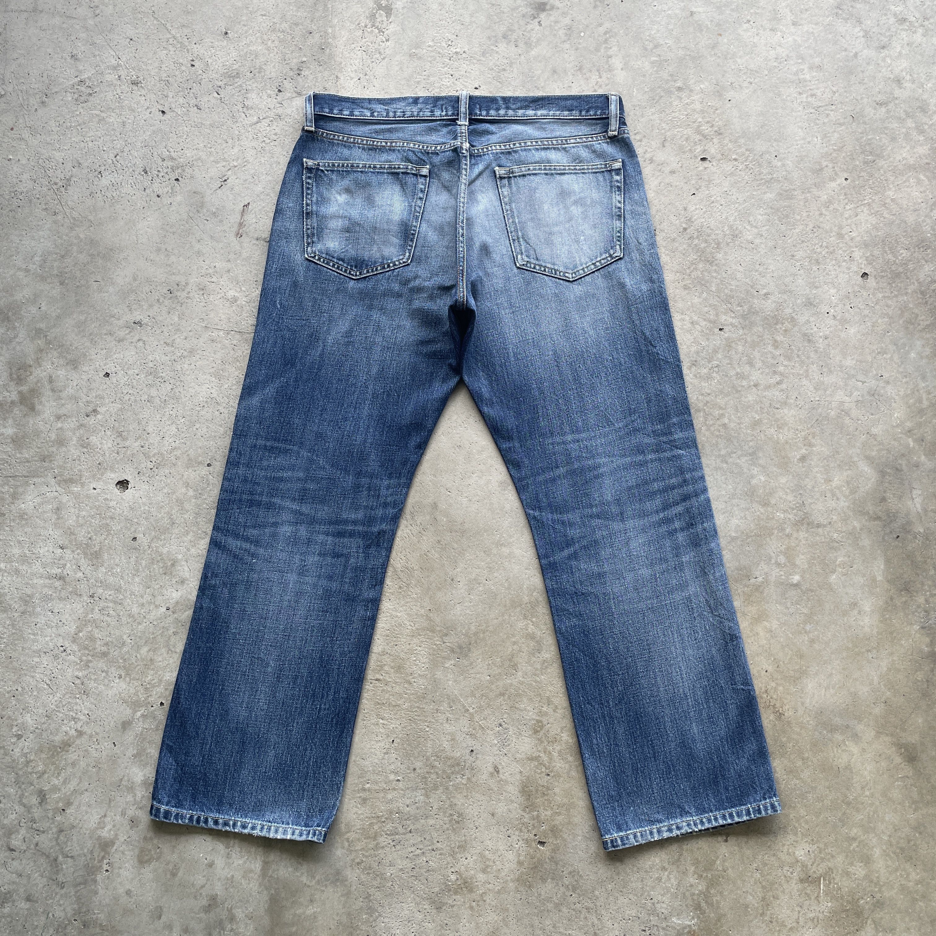 Japanese Brand VINTAGE JAPANESE DISTRESSED FADED JEANS PANTS DENIM W35 Size US 35 - 11 Thumbnail