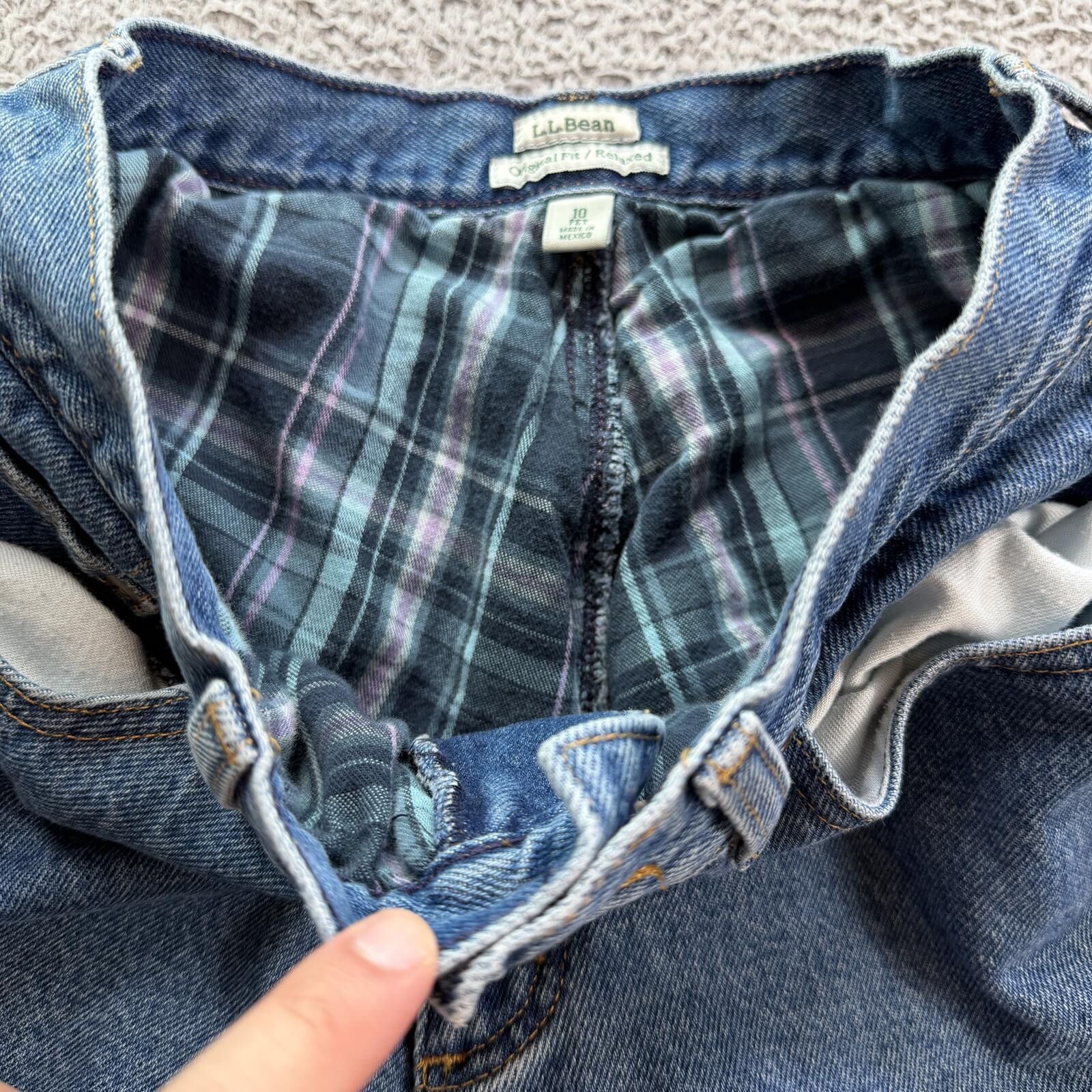 L.L. Bean LL Bean Relaxed Fit Jeans Womens 10 Pet Wash Denim Mom Jeans Size 32" / US 10 / IT 46 - 6 Thumbnail