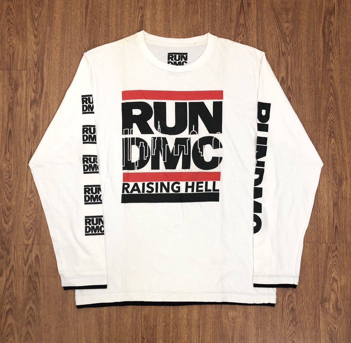 RUN DMC longsleeve shirt