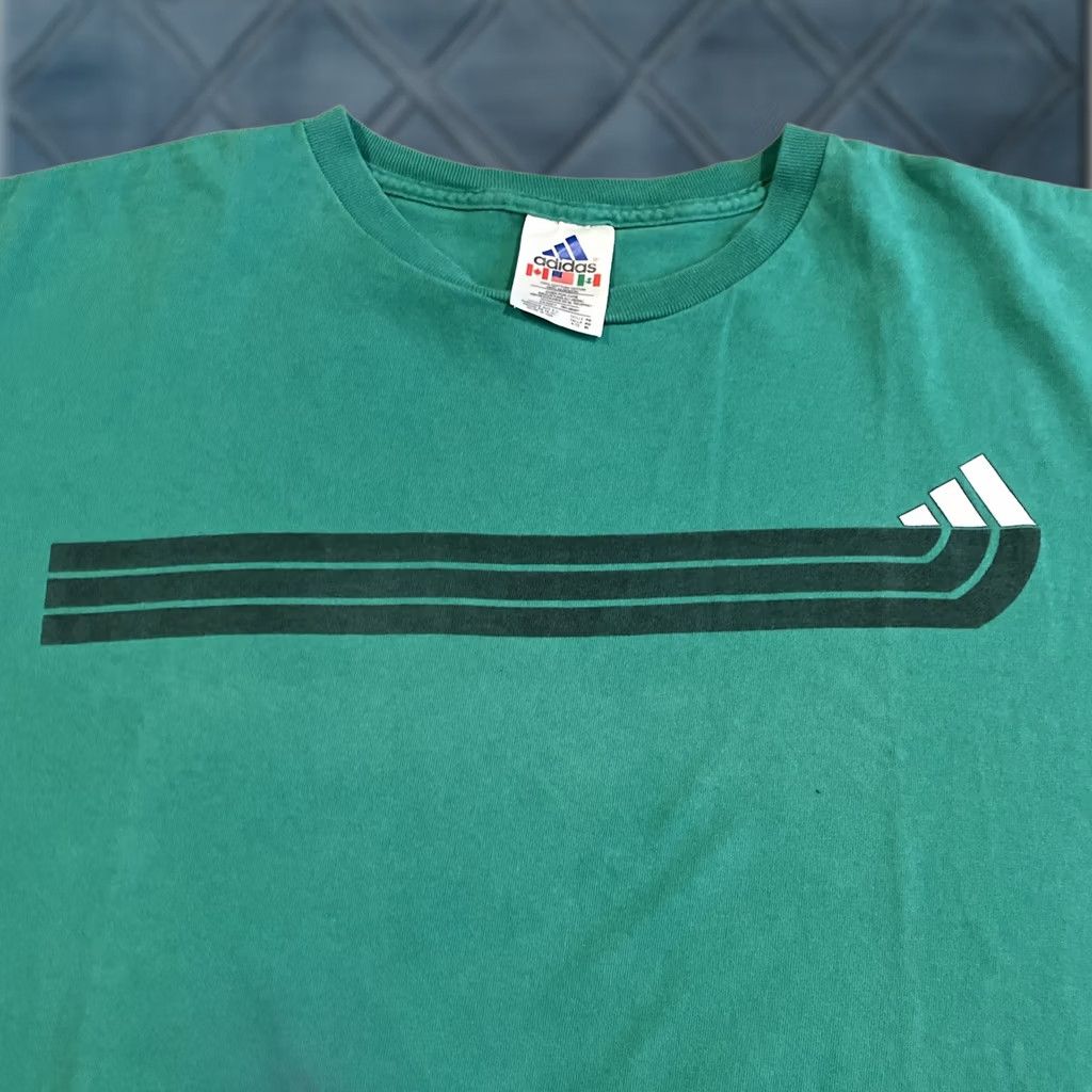 Adidas VINTAGE adidas T-Shirt Men XL Green USA Made in USA Crew Neck Short Sleeve Graphic Print Shirts Size US XL / EU 56 / 4 - 1 Thumbnail