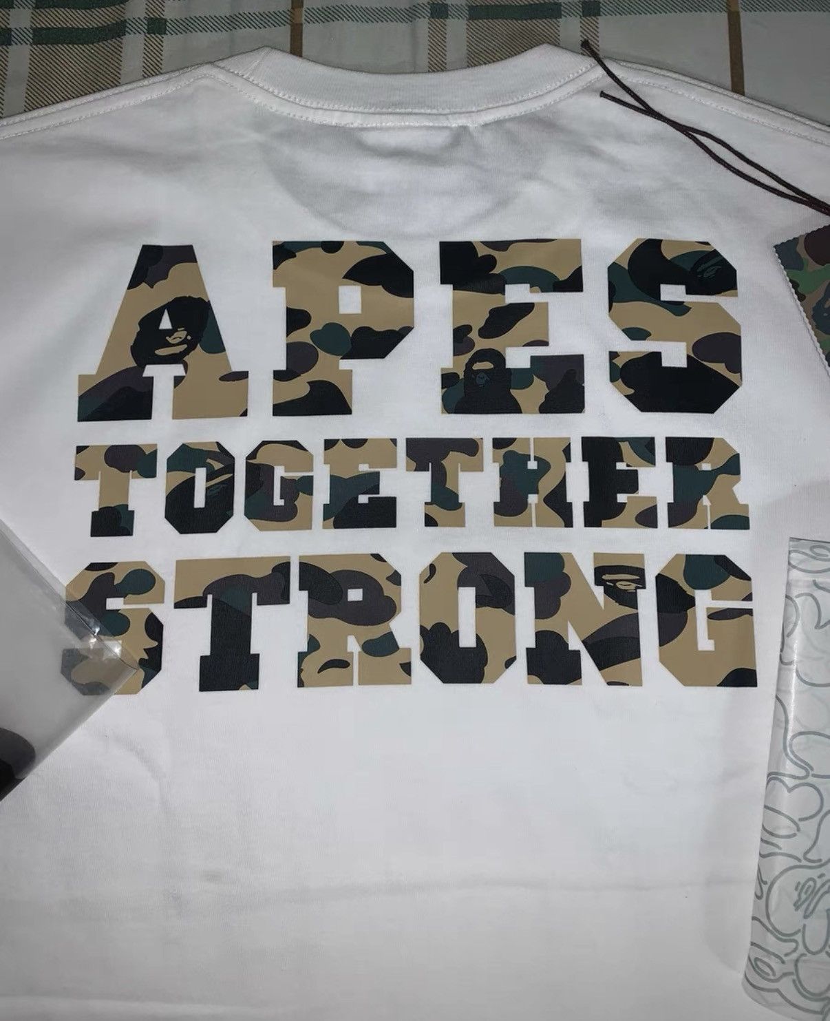 Bape BAPE OG Nigo era white short-sleeve tee Size US L / EU 52-54 / 3 - 8 Thumbnail