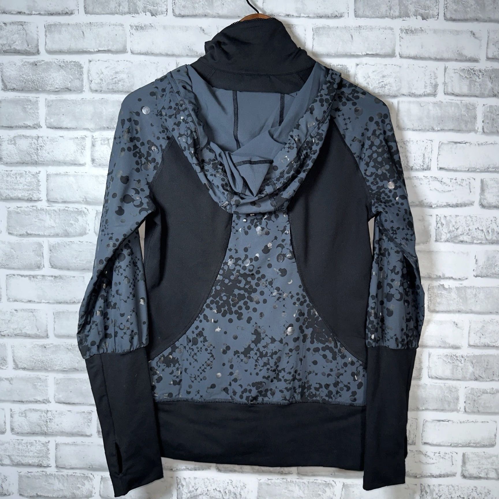 Adidas Adidas Hoodie Athletic Zip-Up Mens Size S Black Polyester Blend Jacket Size US S / EU 44-46 / 1 - 5 Thumbnail