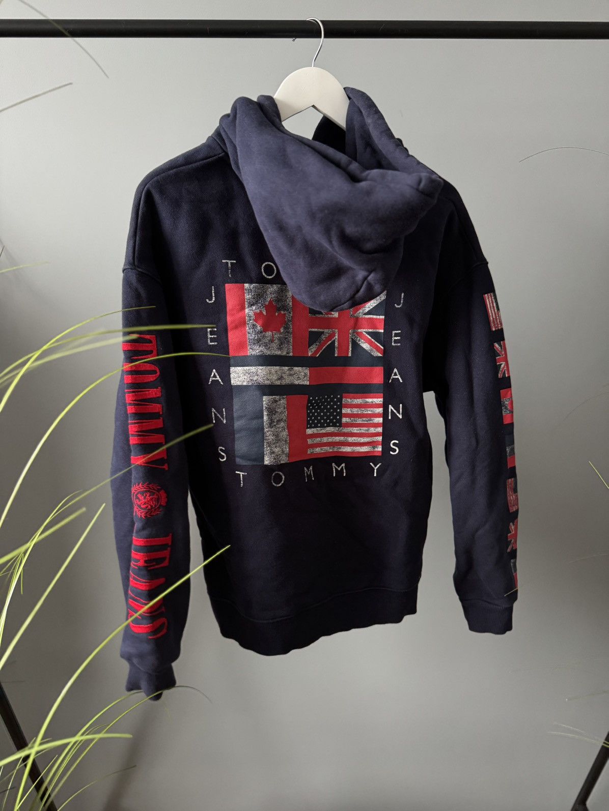 Tommy Hilfiger Tommy Hilfiger multilogo Size US M / EU 48-50 / 2 - 6 Thumbnail