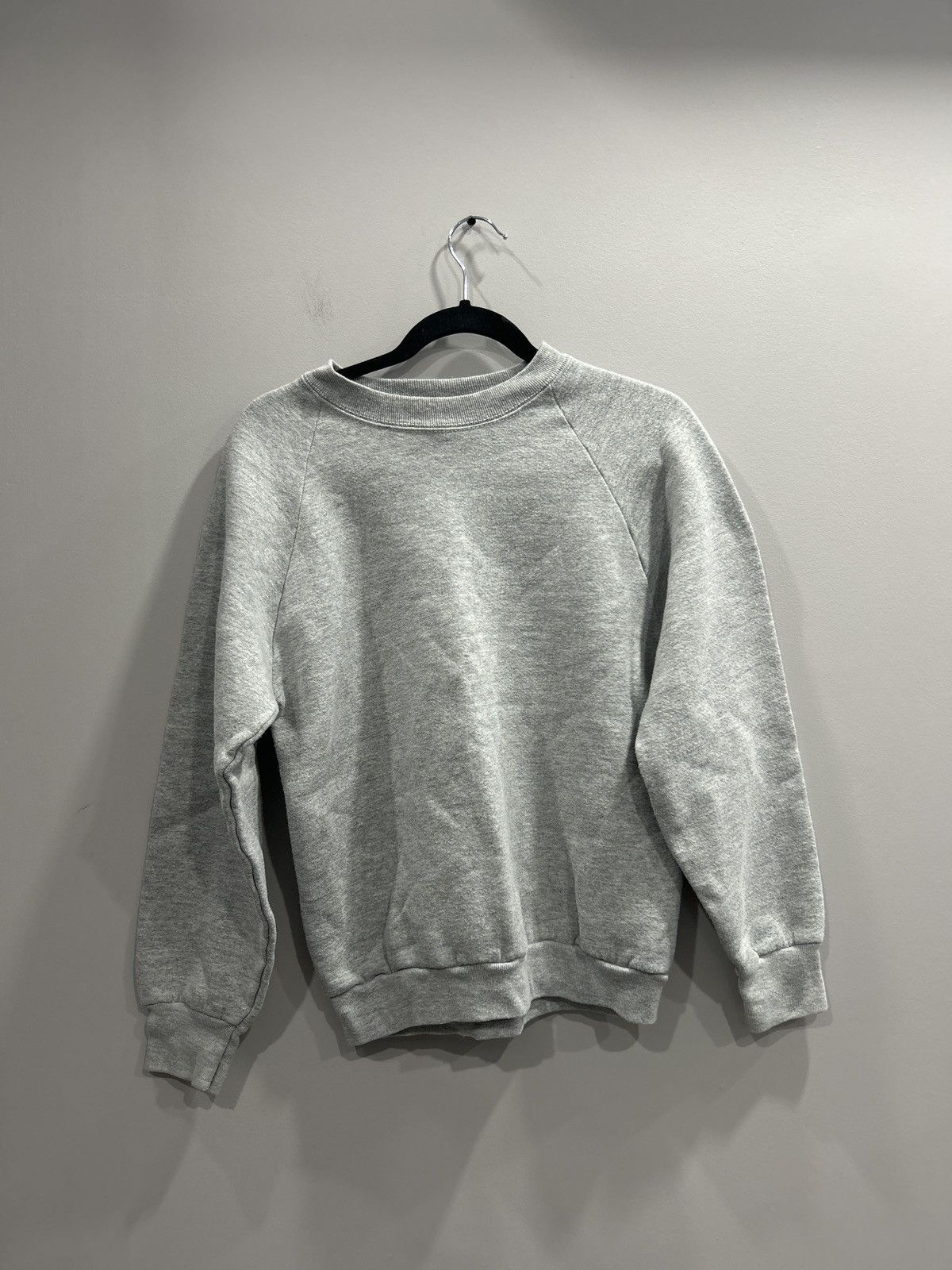 Fruit Of The Loom Grey Fruit Of The Loom Crewneck Size US S / EU 44-46 / 1 - 1 Preview