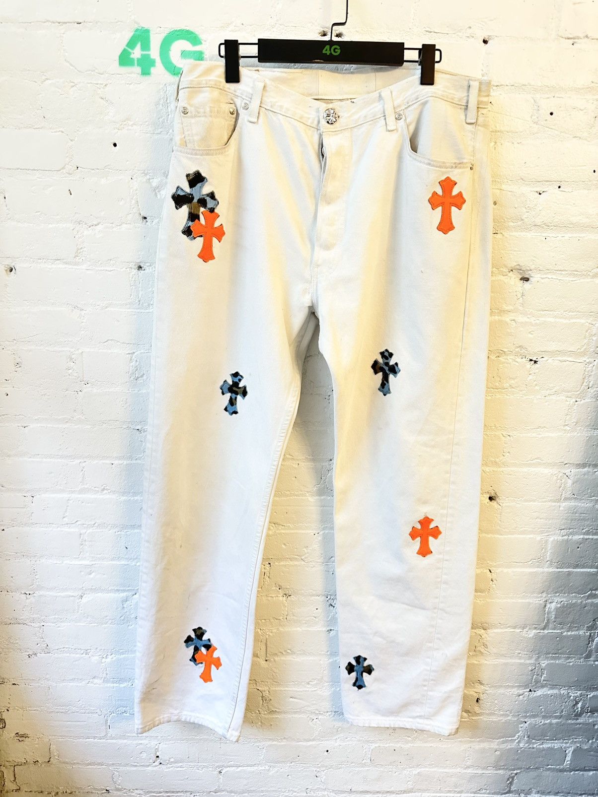 Chrome Hearts Chrome Hearts St. BARTHS rare levi cross patch jeans Size US 36 / EU 52 - 1 Thumbnail