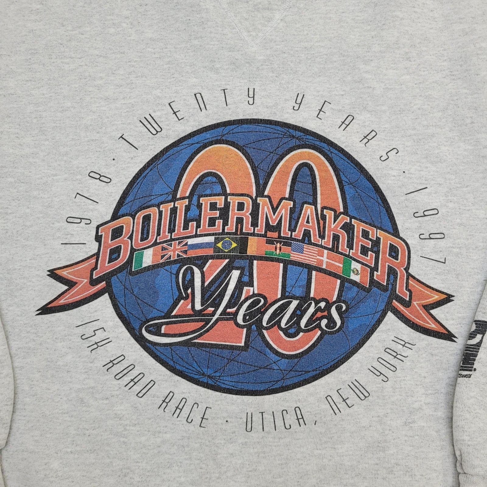 Vintage Vintage 1997 Boilermakers Sweatshirt Medium 20x24 USA Size US M / EU 48-50 / 2 - 13 Thumbnail