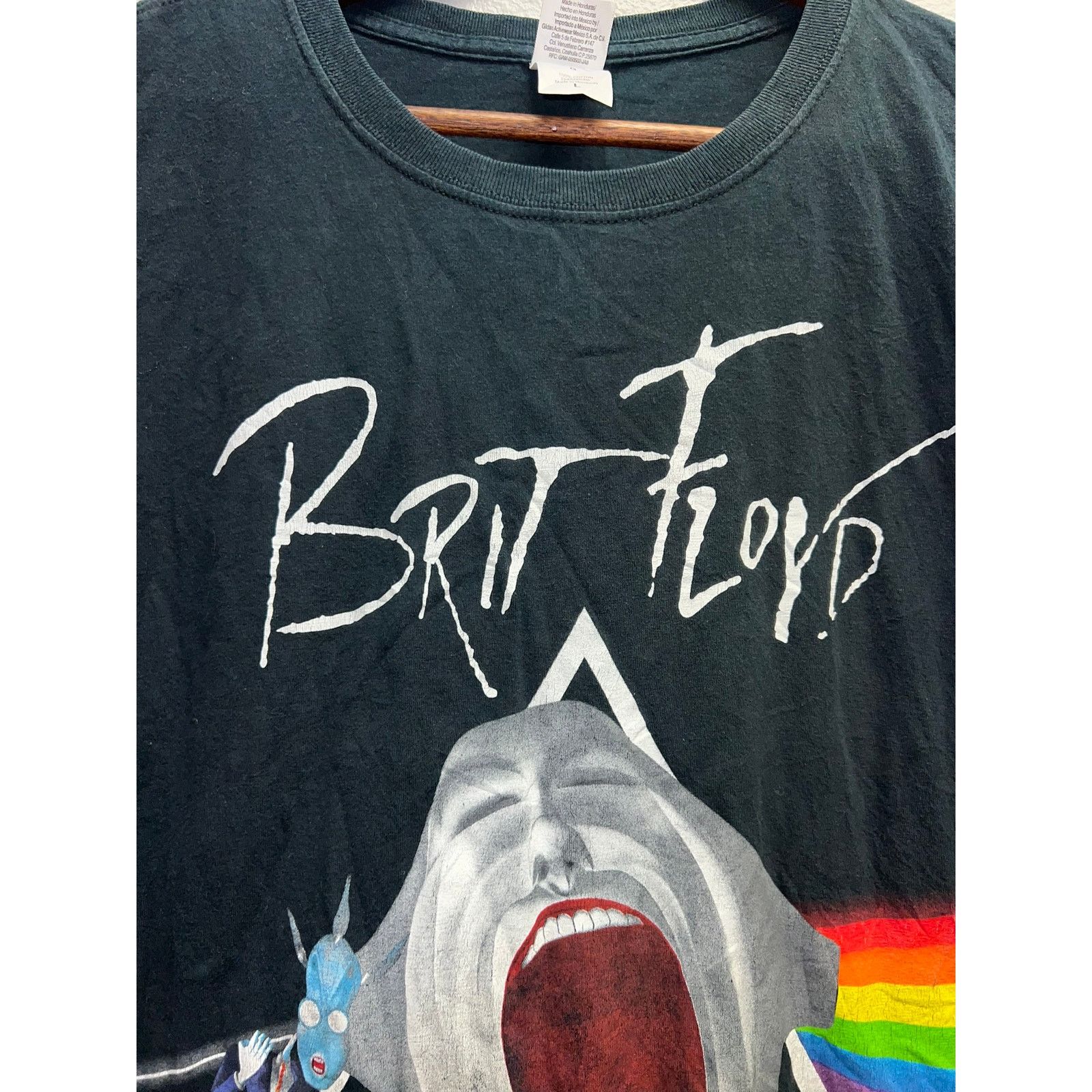 Gildan Brit Floyd Shirt Worlds Greatest Pink Floyd Show Tour Tee L Size US L / EU 52-54 / 3 - 4 Thumbnail