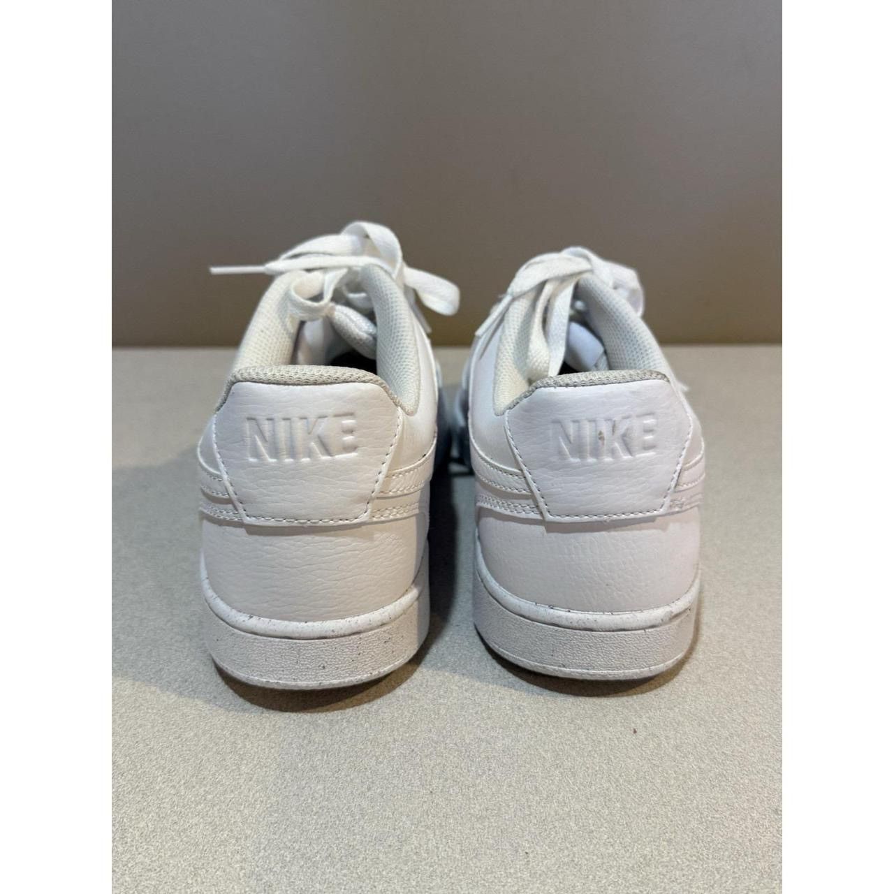 Nike Nike Court Vision Low Men Shoes Size 10.5 White 020709 LN2 Size US 10.5 / EU 43-44 - 2 Thumbnail