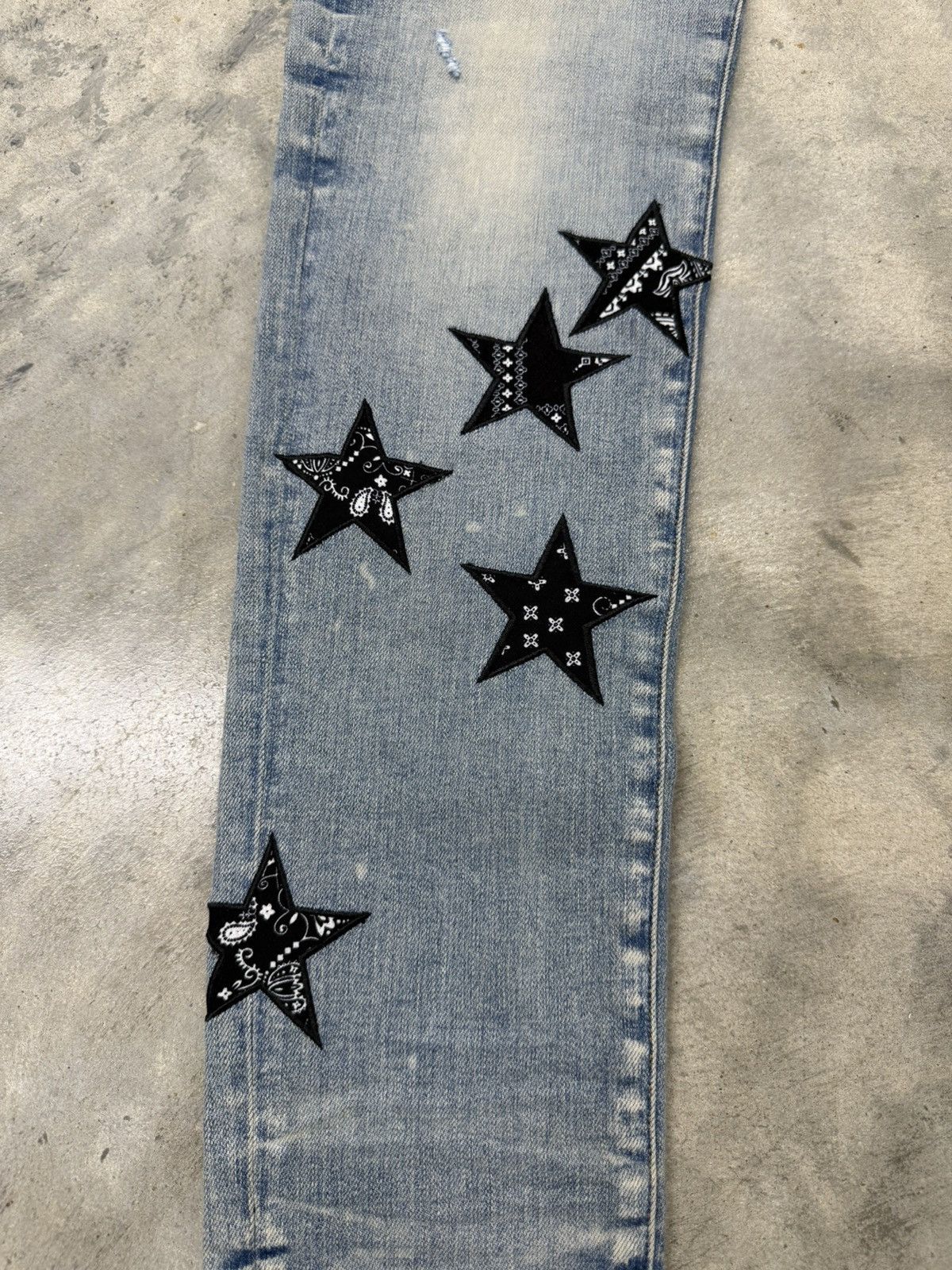 Amiri Amiri Bandana Star Patchwork Skinny Jeans Size US 33 - 7 Thumbnail