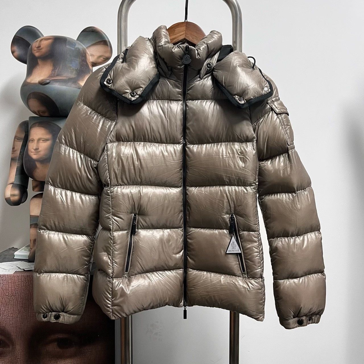 Moncler Moncler Down Down Jacket L Women Size L / US 10 / IT 46 - 1 Thumbnail