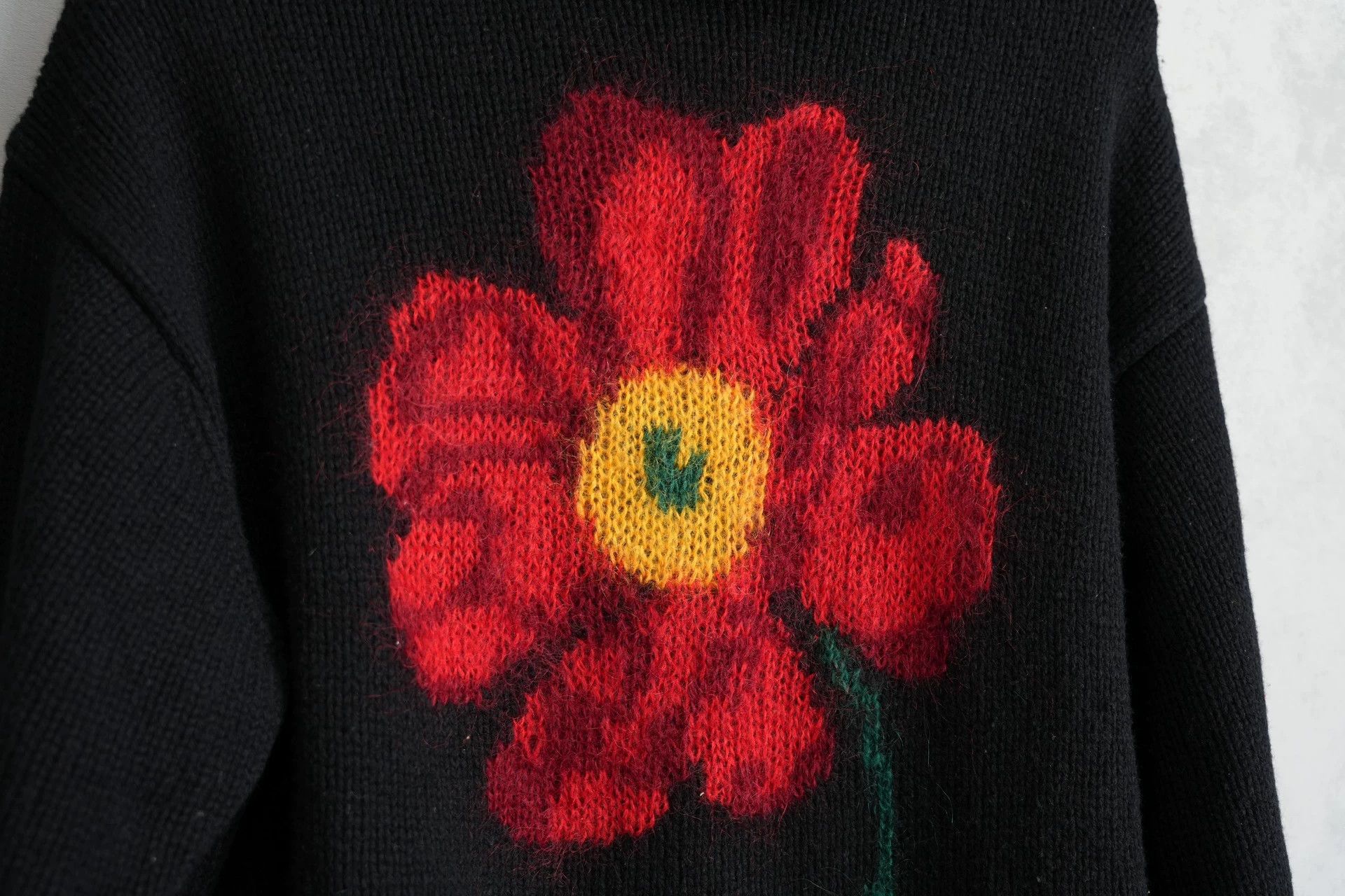 Yohji Yamamoto Yohji Yamamoto 95AW Floral Turtleneck Sweater M Size US M / EU 48-50 / 2 - 1 Thumbnail