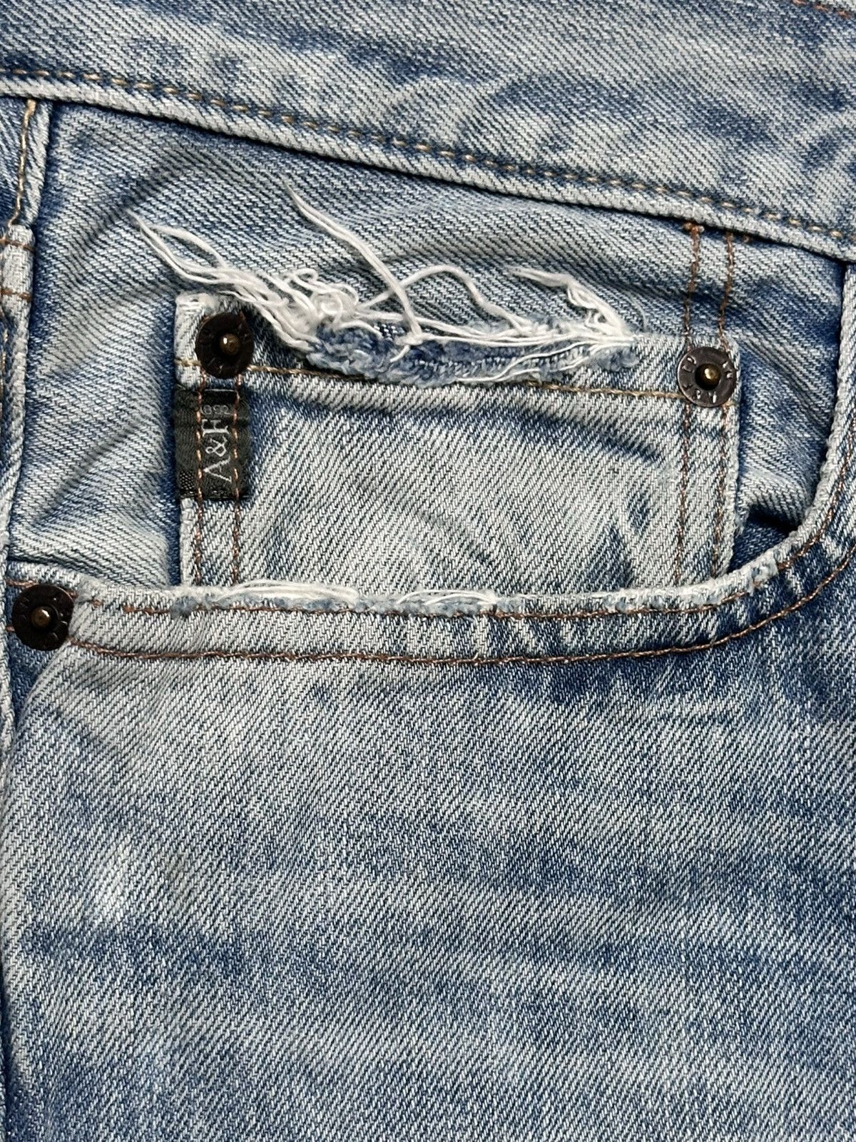 Abercrombie & Fitch Abercrombie & Fitch Distressed Light BlueWash Jeans & Faded Size US 33 - 5 Thumbnail