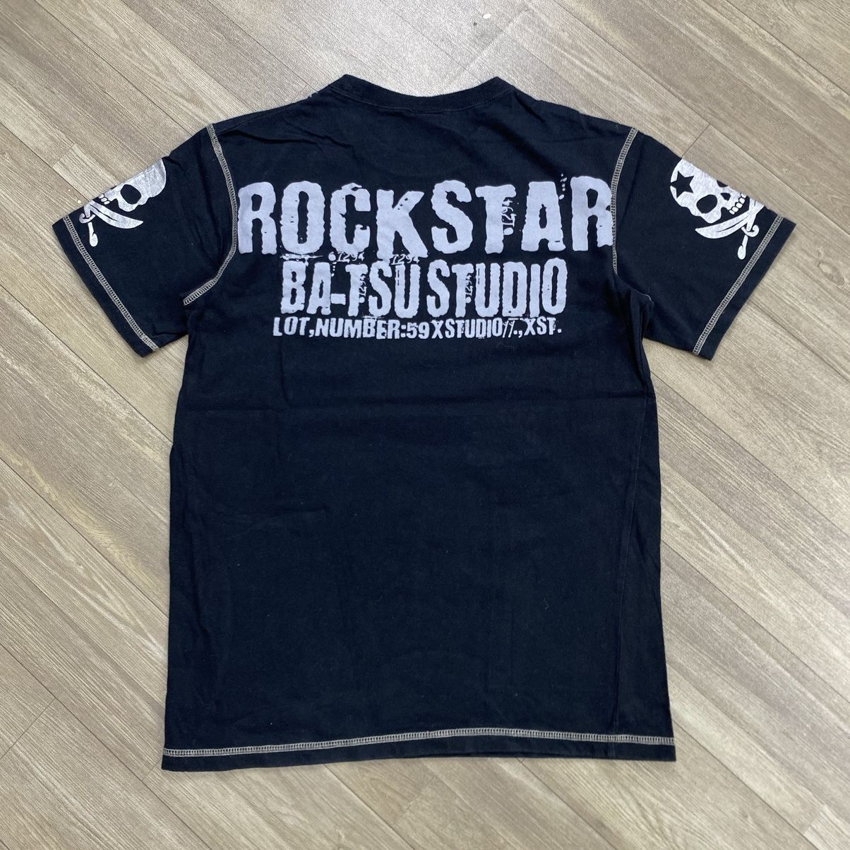 Beauty Beast 2000s Rockstar Batsu Ifsix Skulls Cross Gothic Lgb Style Tee Size US S / EU 44-46 / 1 - 11 Thumbnail