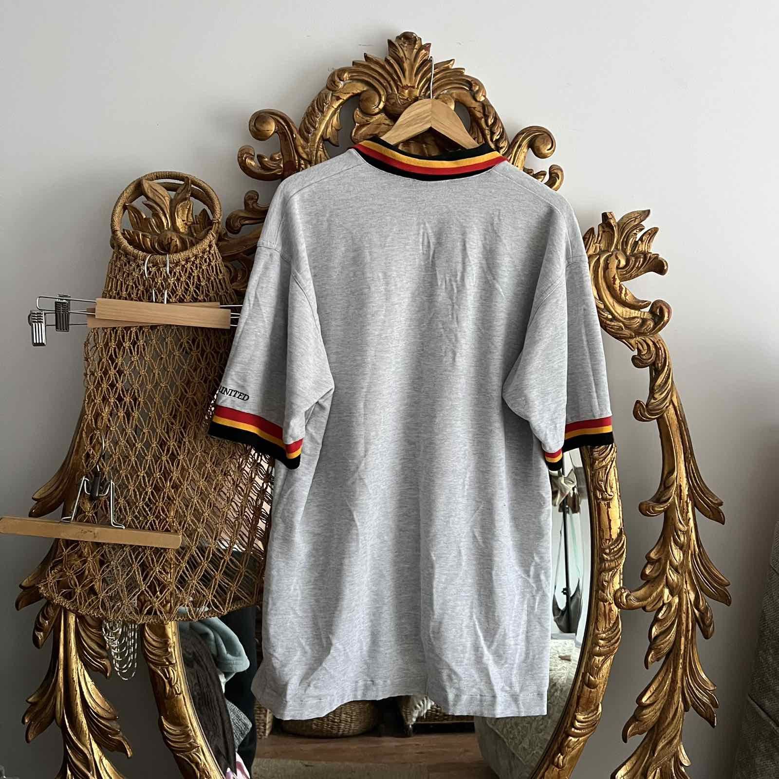 Umbro VTG Umbro Manchester United 90’s cotton polo t-shirt Sz XL Size US XL / EU 56 / 4 - 3 Thumbnail