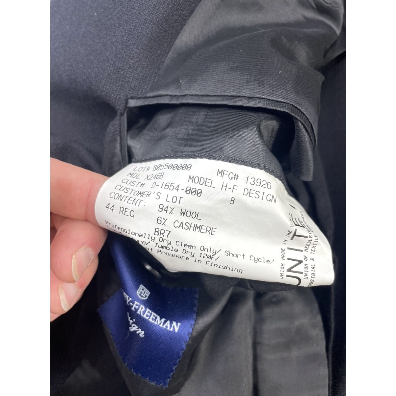 Vintage Hickey Freeman Sport Coat Jacket Black Wool Cashmere 44R Regular Notch Lapel Single-Breasted 2-Button Four-Button Sleeve Mens Blazer Coat Size 44R - 3 Thumbnail