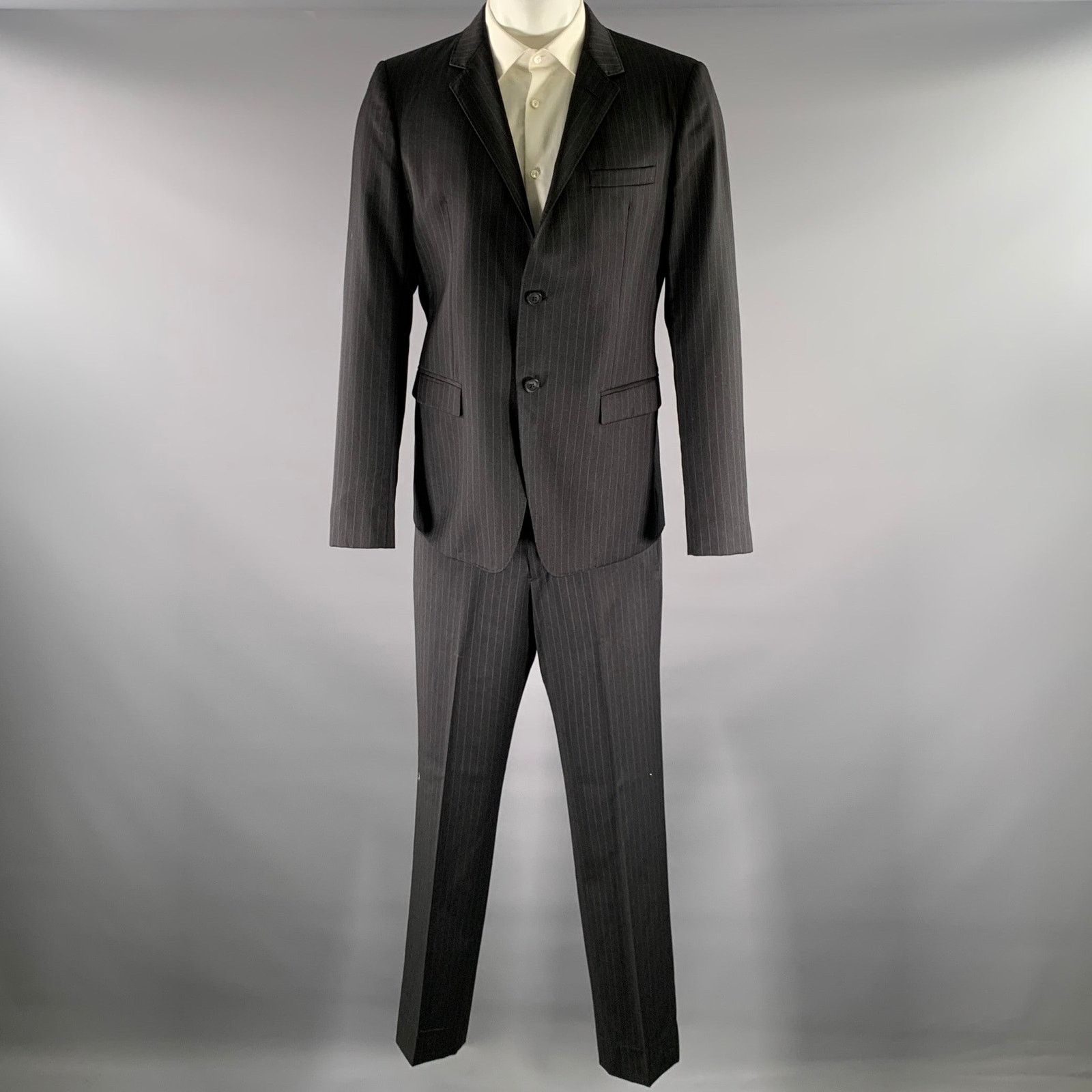 Emporio Armani EMPORIO ARMANI 42 Grey Charcoal Pinstripe Virgin Wool Suit Size 42R - 1 Thumbnail