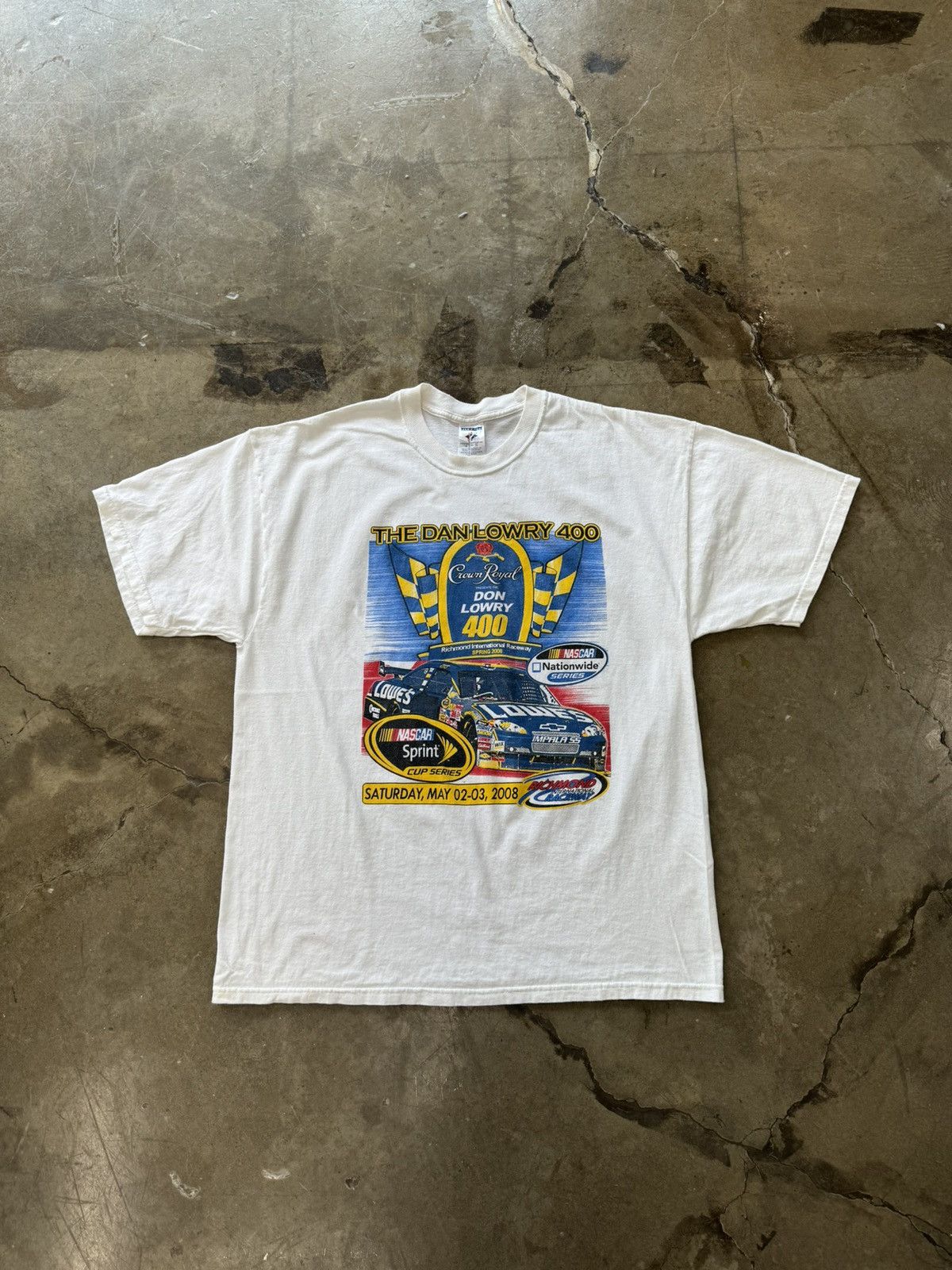 NASCAR × Vintage Vintage NASCAR 2008 Dan Lowry 400 Racing Tee Sz. XL Size US XL / EU 56 / 4 - 2 Thumbnail