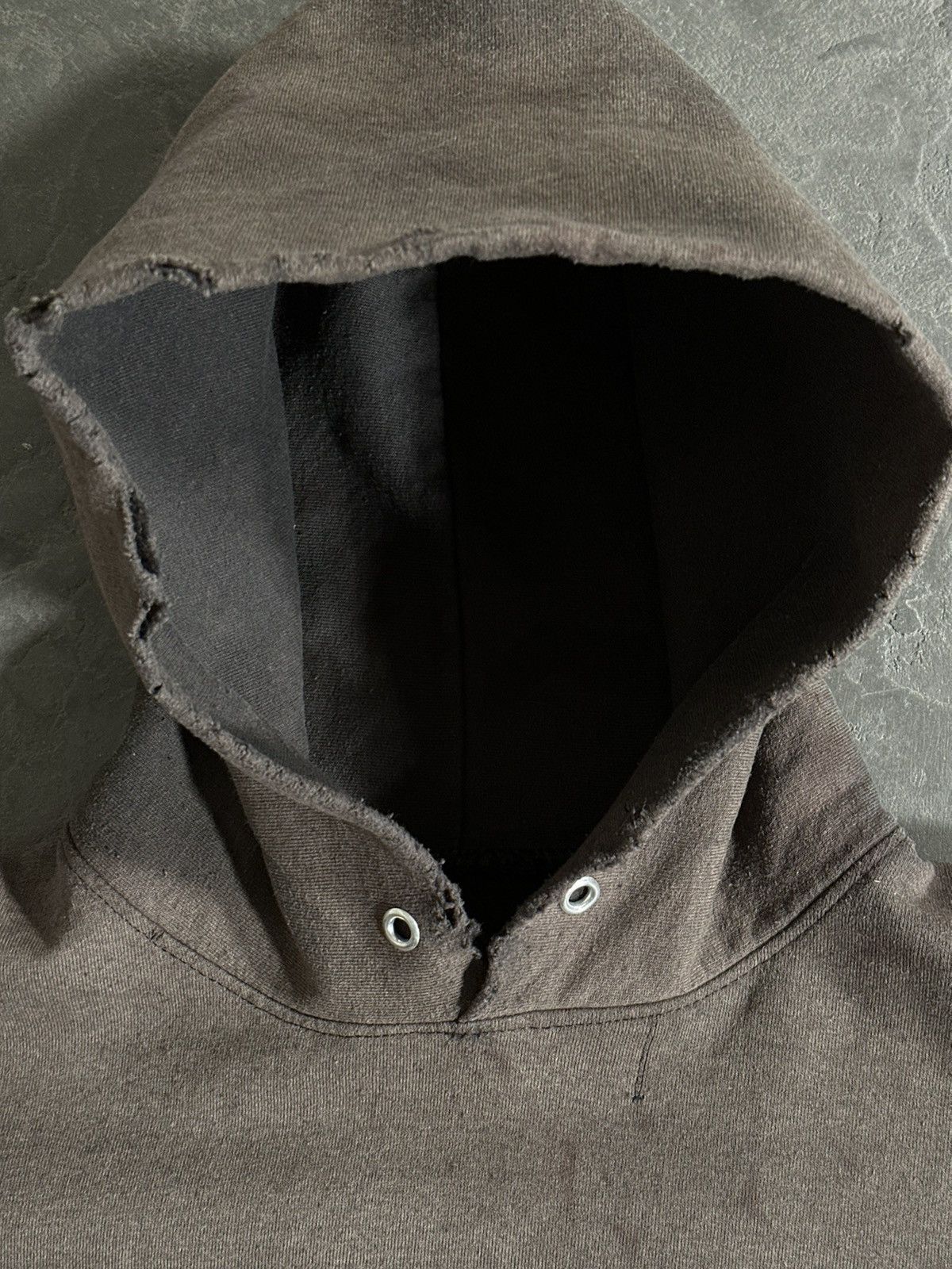 Vintage Faded trashed Hoodie made in America 90s Size US L / EU 52-54 / 3 - 6 Thumbnail