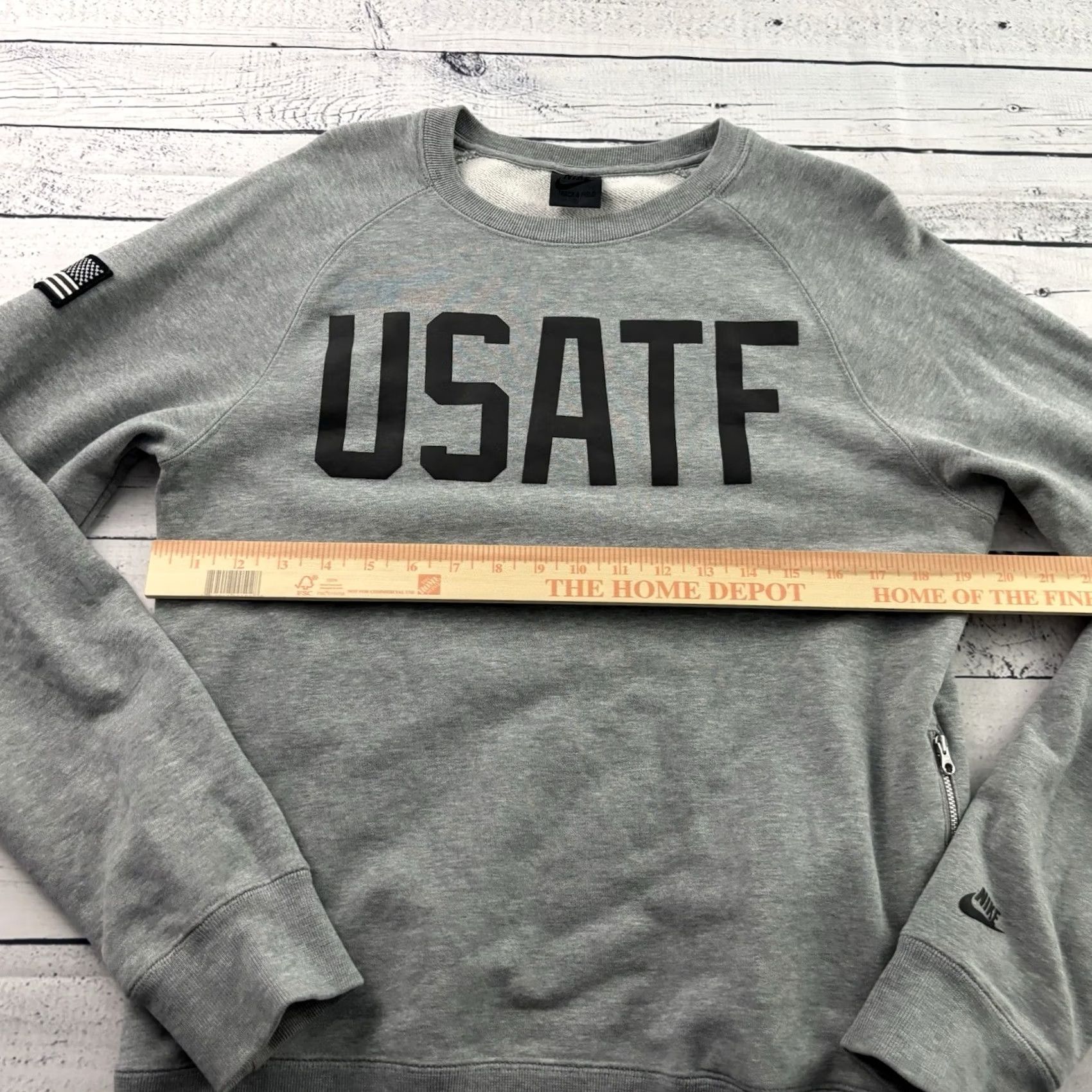 Nike Nike Track & Field Sweatshirt Mens Small Gray Pullover Crewneck USATF Size US S / EU 44-46 / 1 - 7 Thumbnail