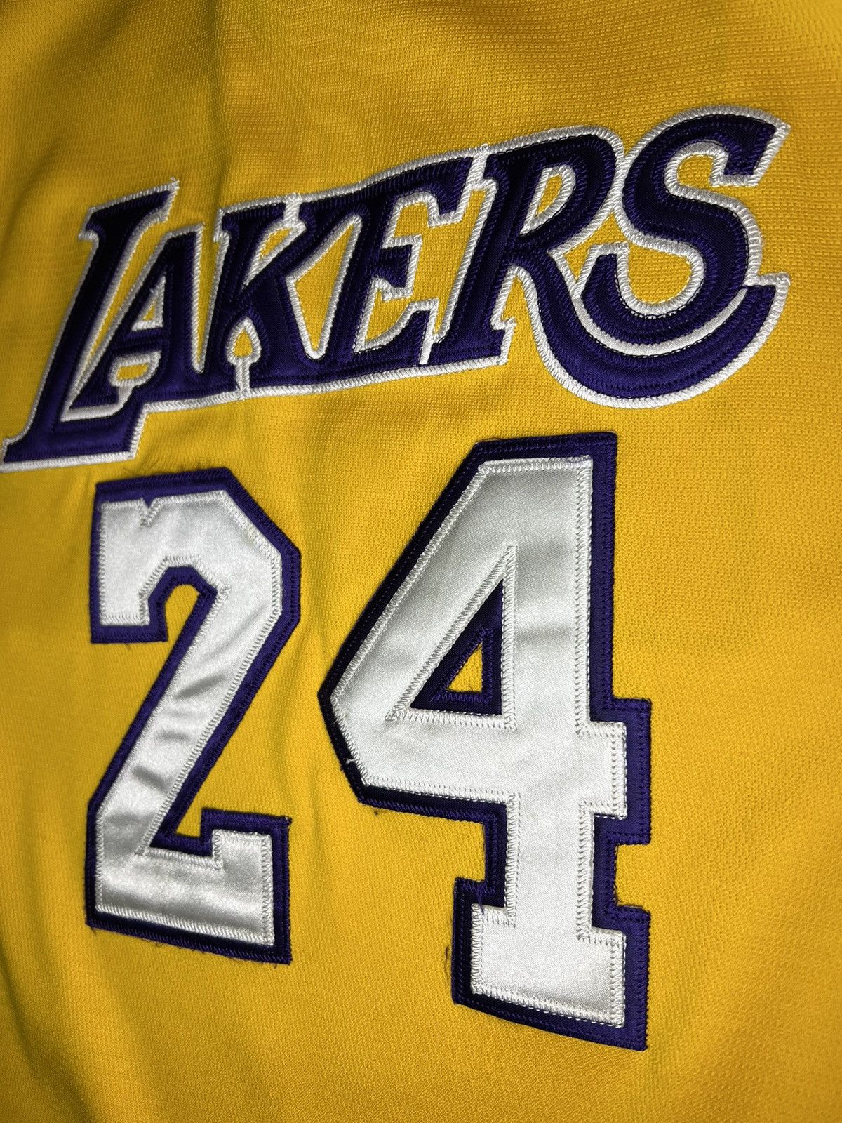 Kobe Bryant Lakers Adidas Stitched Jersey size XL
