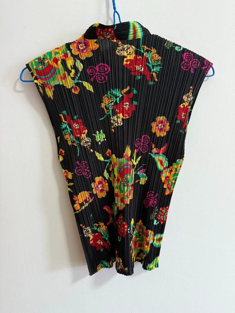 Issey Miyake Issey Miyake size:3 Black lion dance pleated vest Size XS / US 0-2 / IT 36-38 - 4 Thumbnail