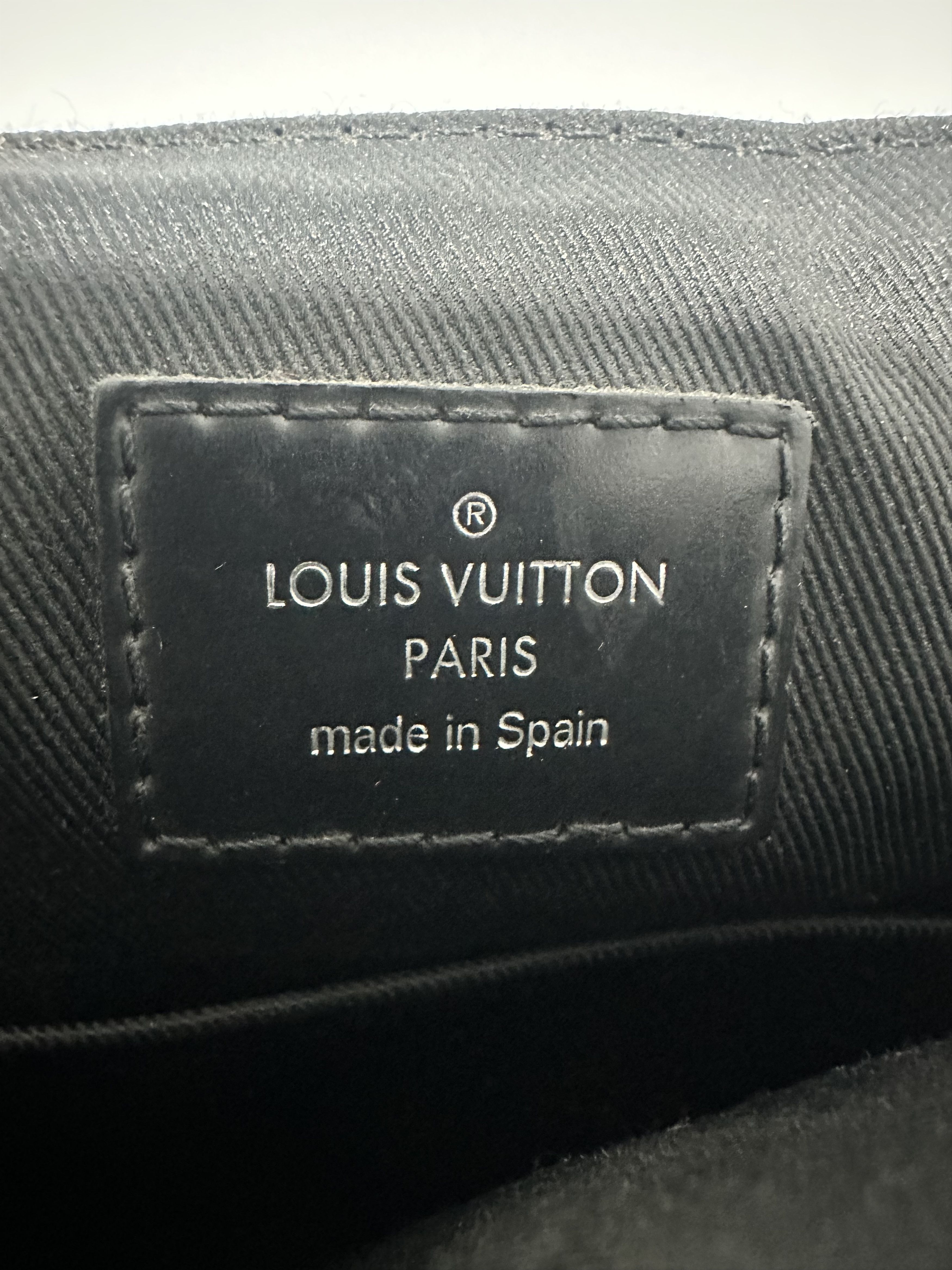 Louis Vuitton Louis Vuitton Damier Ebene Graphite Canvas District PM Bag Size ONE SIZE - 10 Thumbnail