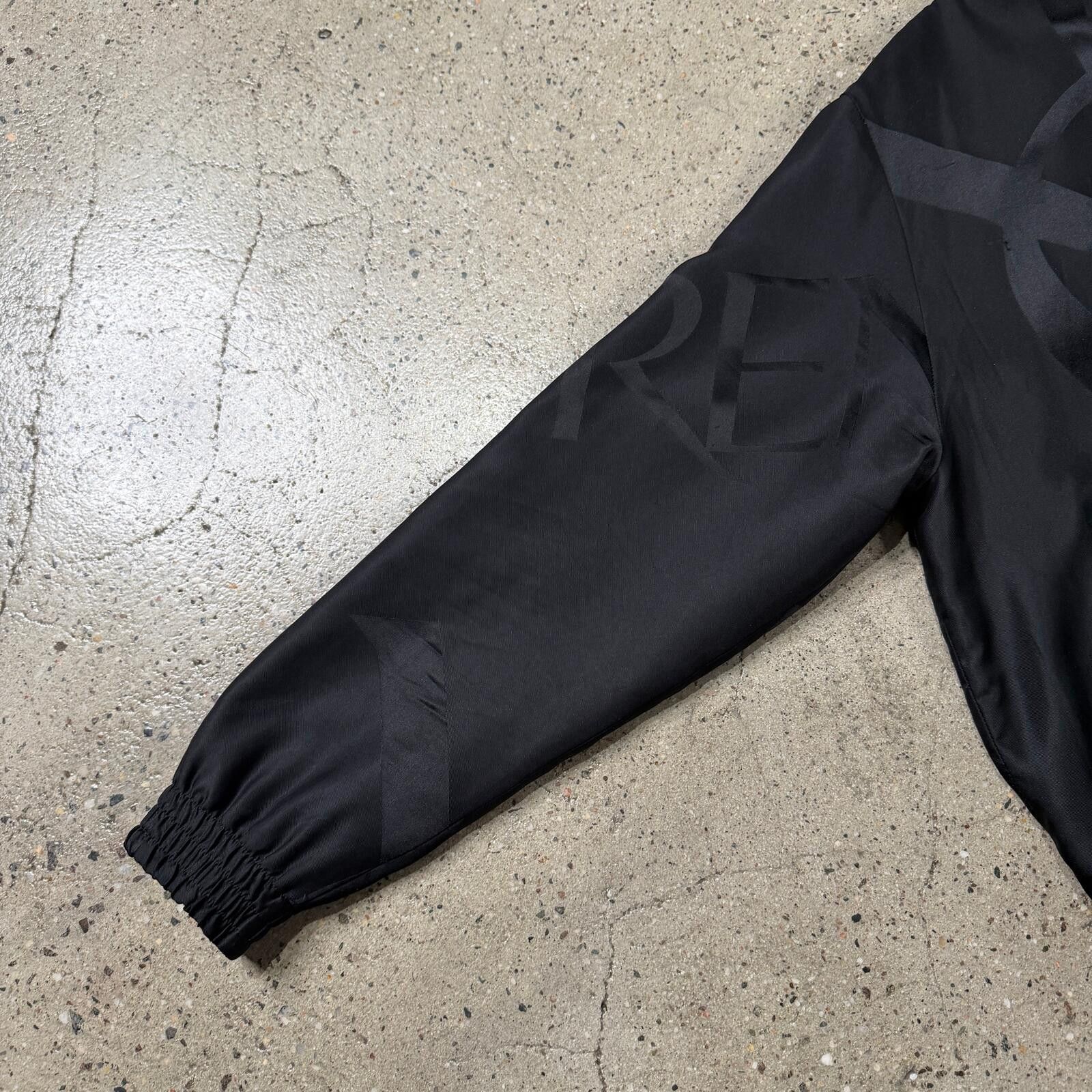 Saint Laurent Paris Saint Laurent Silk Zip-Up Jacket Size US L / EU 52-54 / 3 - 6 Thumbnail