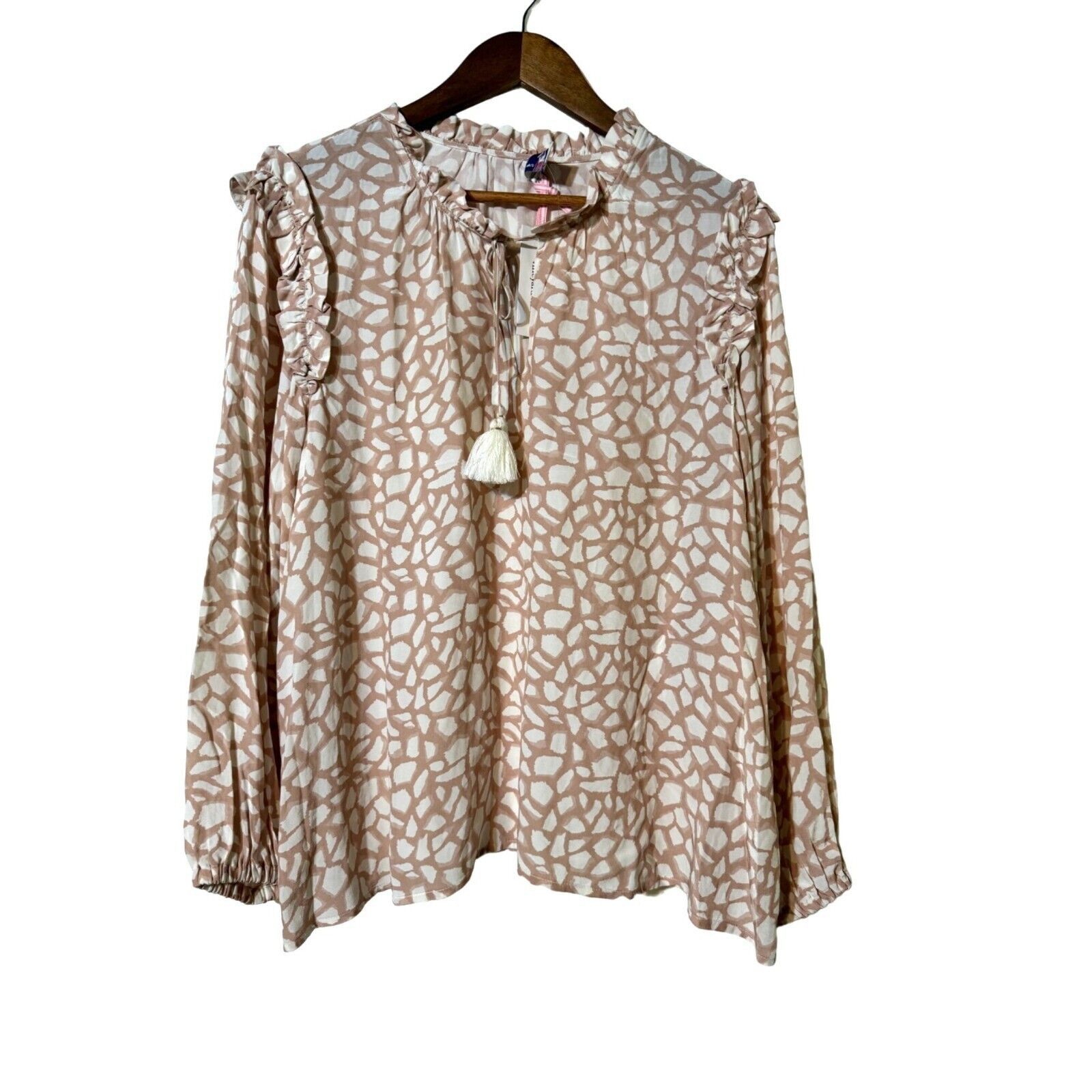 Vineyard Vines Vineyard Vines Shirt XL New Ruffle Top Animal Geo Print Size XL / US 12-14 / IT 48-50 - 1 Thumbnail