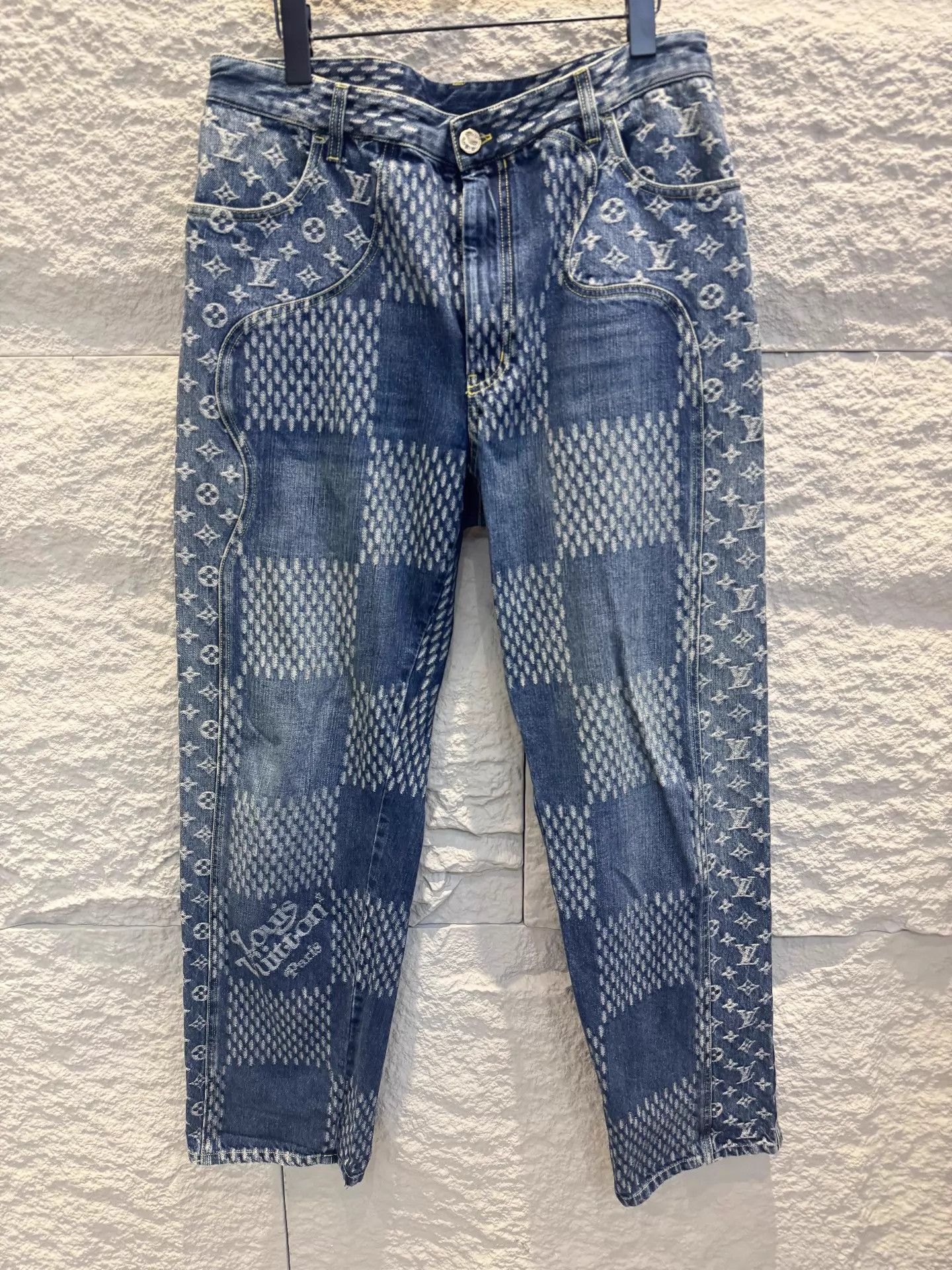 Louis Vuitton LV x Nigo Giant Damier Waves Monogram Jeans Men Blue 32 Size US 32 / EU 48 - 1 Thumbnail