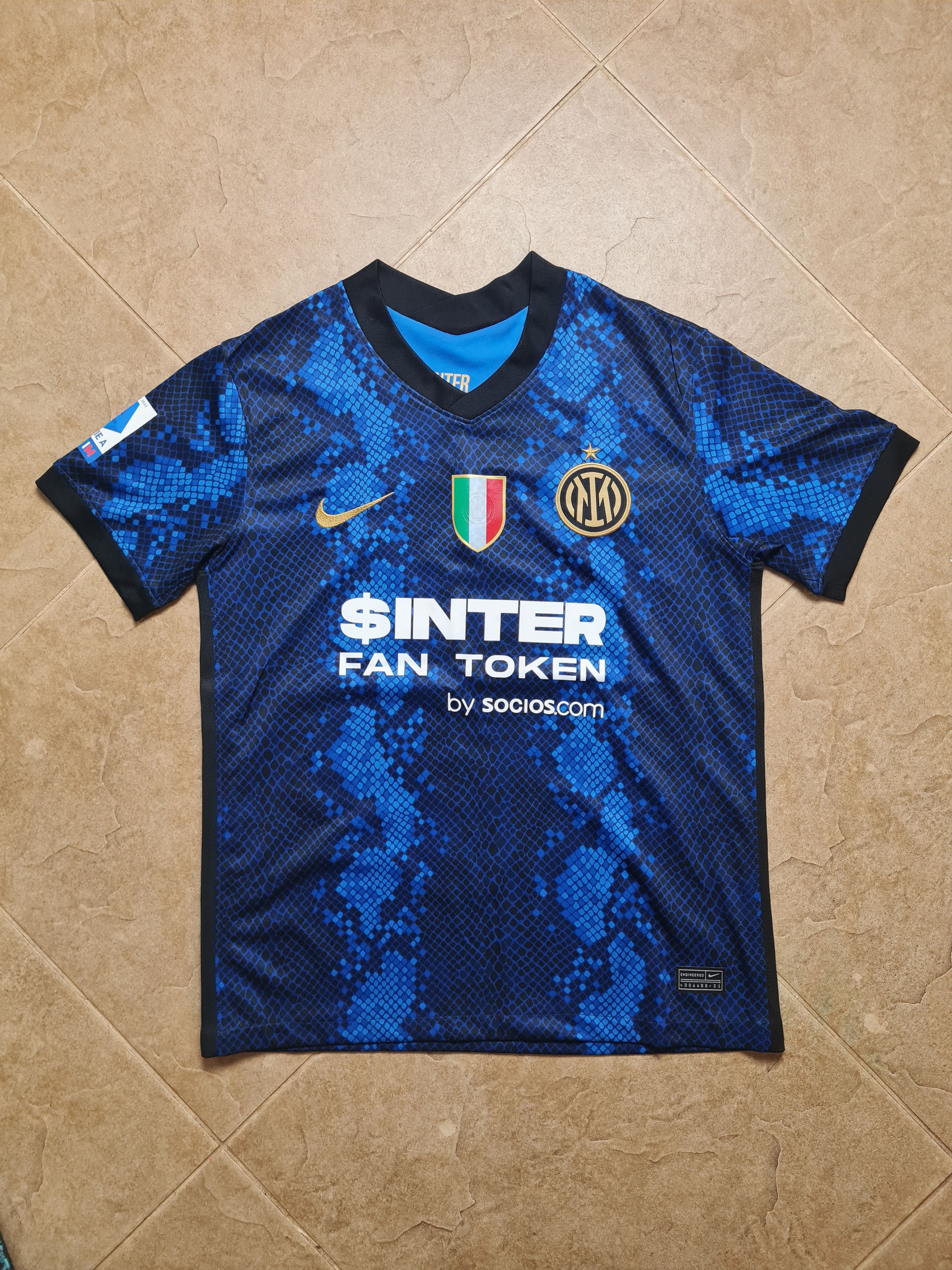 Nike Inter Milan FC Nike #9 LUKAKU 2021-22 Home Kit Soccer Shirt Size US S / EU 44-46 / 1 - 8 Thumbnail