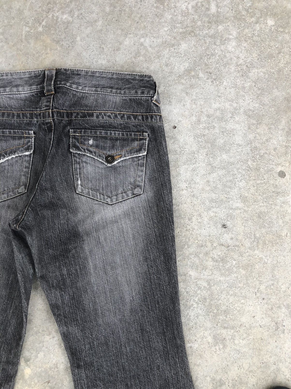 Japanese Brand Japanese Indivi Flared Jeans Distressed Jeans Size US 32 / EU 48 - 10 Thumbnail