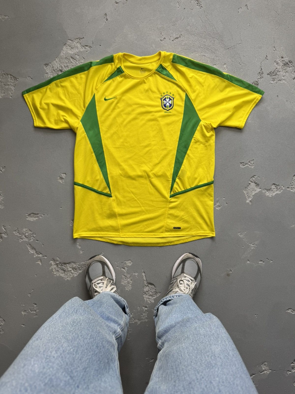 Vintage Vintage Nike Brazil 2002 Jersey Size US M / EU 48-50 / 2 - 1 Thumbnail