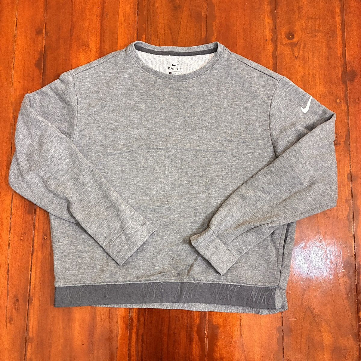 Nike Nike Running Sweatshirt Women Size L / US 10 / IT 46 - 1 Thumbnail