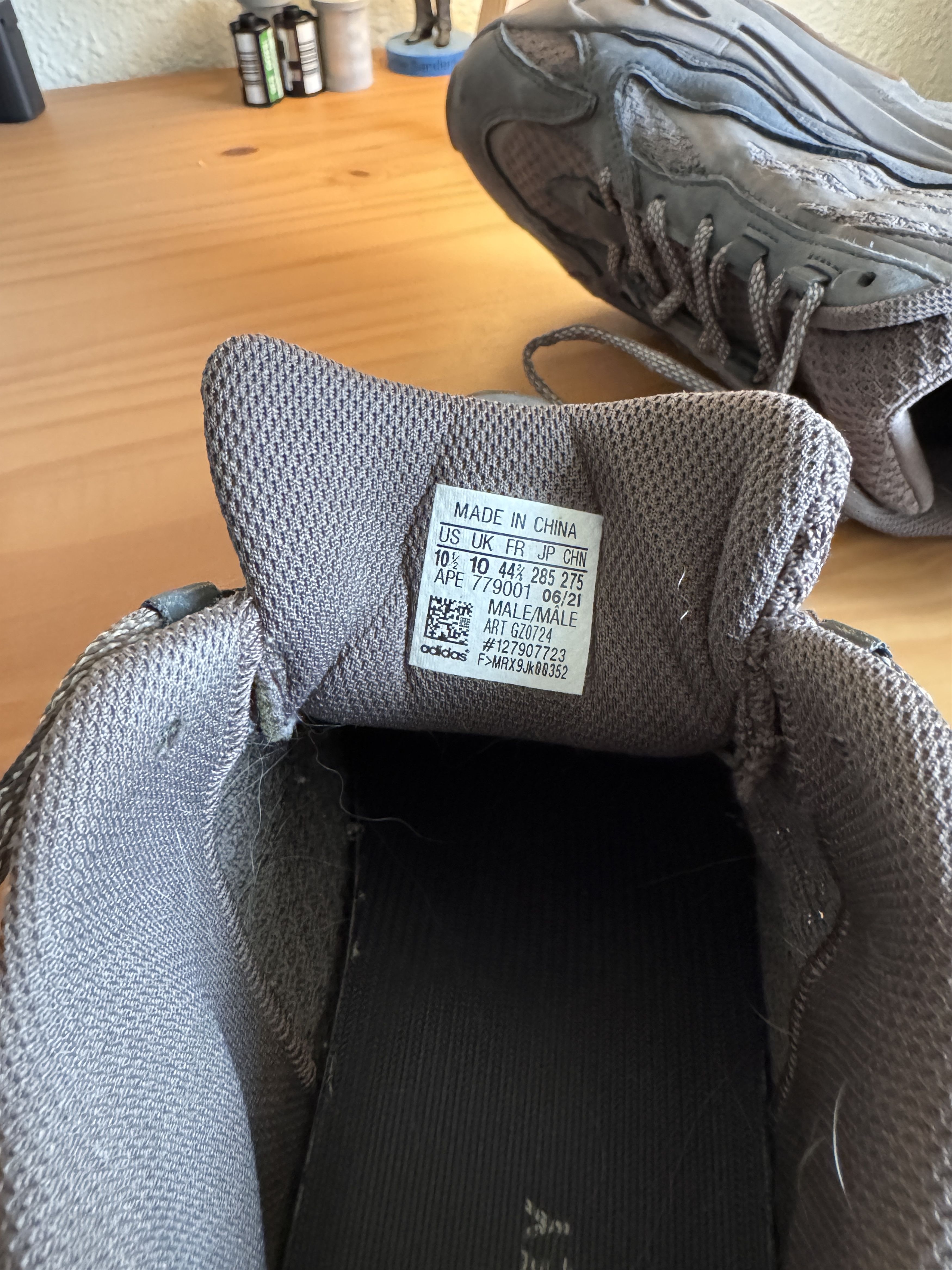 Yeezy Yeezy boost 700 v2 geode Size US 10.5 / EU 43-44 - 4 Thumbnail