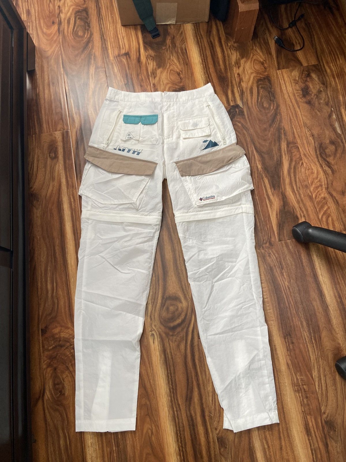 Columbia × Kith Kith Columbia Chuting Pant II Sea Salt sz XS (28-30) Size US 28 / EU 44 - 1 Thumbnail