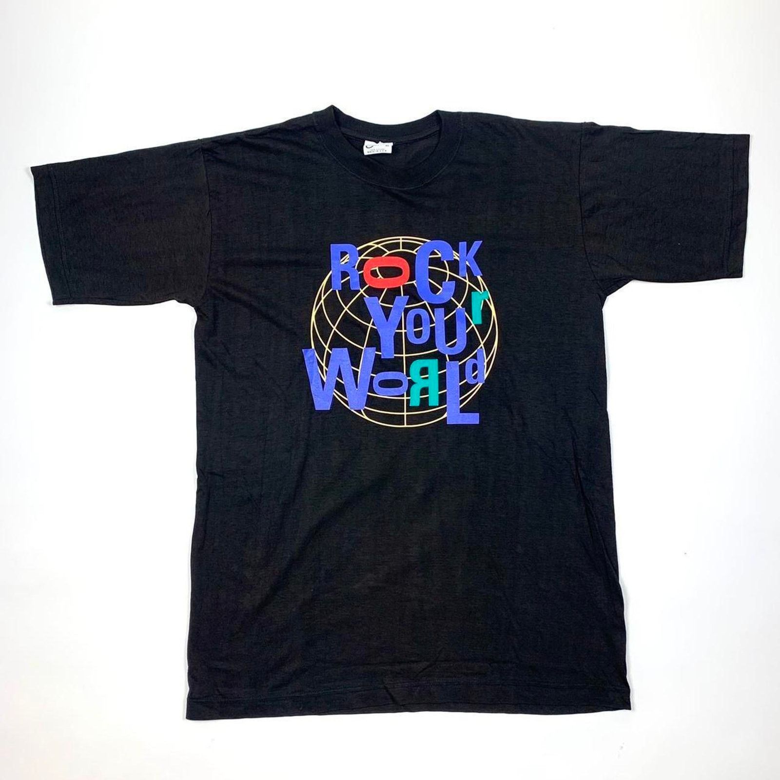 Vintage Vintage 90s Rock Your World T Shirt Size US XL / EU 56 / 4 - 1 Thumbnail