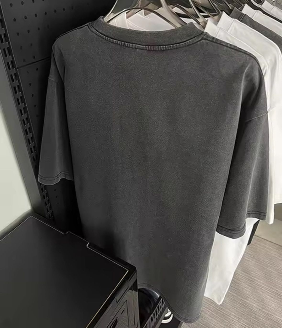 Japanese Brand Gothic 90s Streetwear Vintage Shadow Print T-Shirt Punk Tees Size US XXL / EU 58 / 5 - 3 Thumbnail