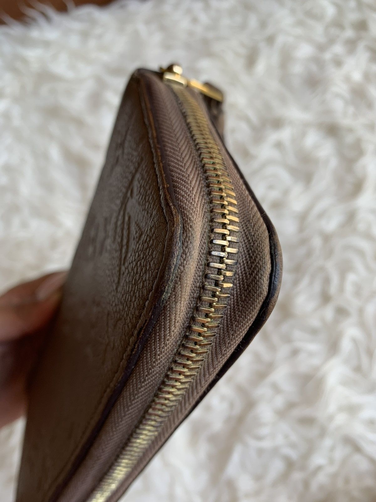 Louis Vuitton Authentic Louis Vuitton Zippy Empreinte Wallet Turtledove Size ONE SIZE - 4 Thumbnail
