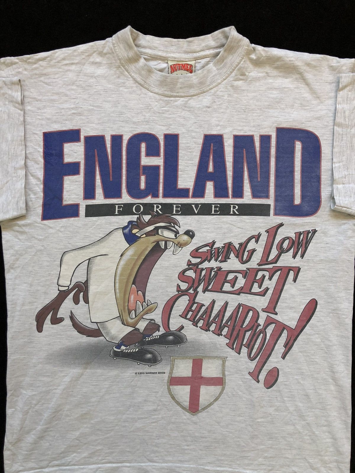 Nutmeg × Vintage Tshirt Nutmeg Warner Bros England Football Vintage 1995 Taz Size US M / EU 48-50 / 2 - 3 Thumbnail