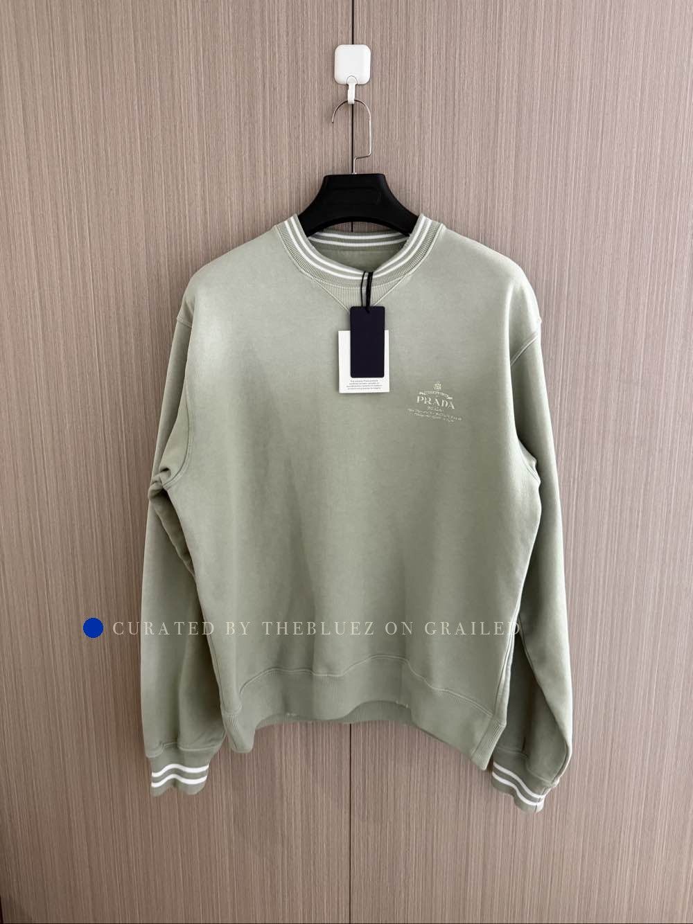 Prada Comfortable Green Logo Sweatshirt Size US M / EU 48-50 / 2 - 1 Thumbnail