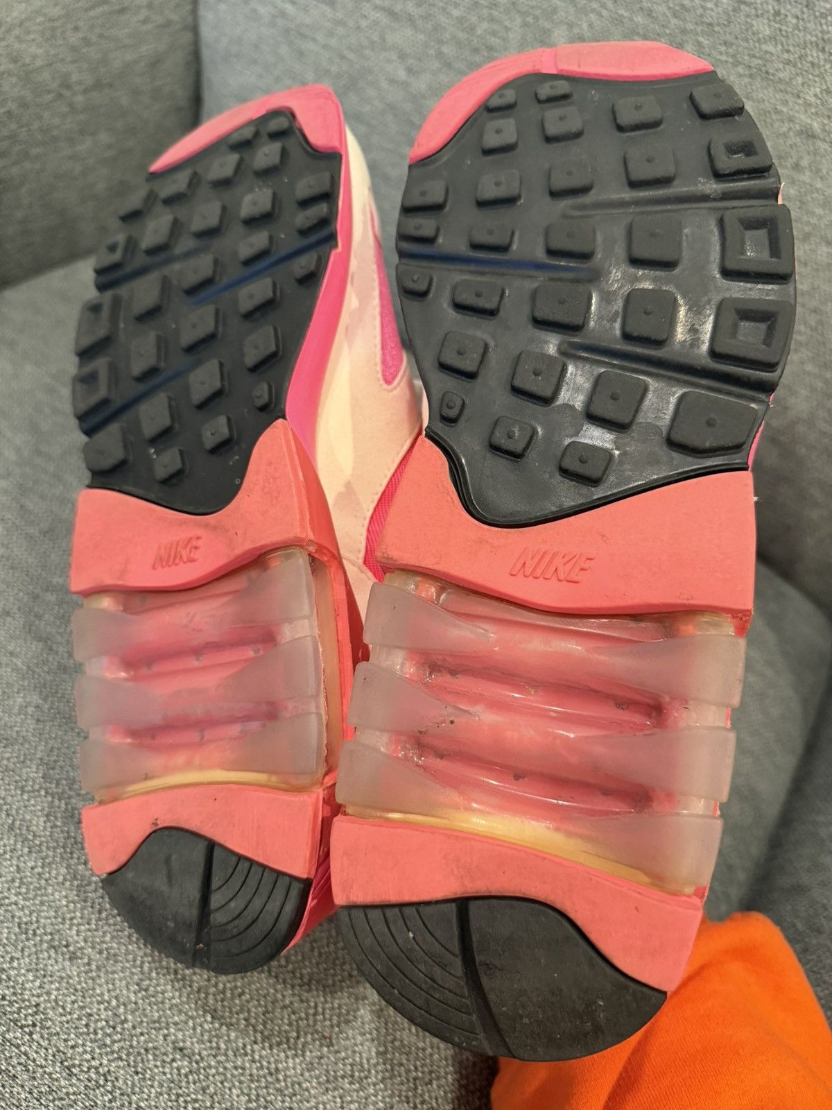 Comme des Garcons × Nike Nike x Comme Des Garcons CDG Air Max 180 Size US 9 / EU 42 - 7 Thumbnail
